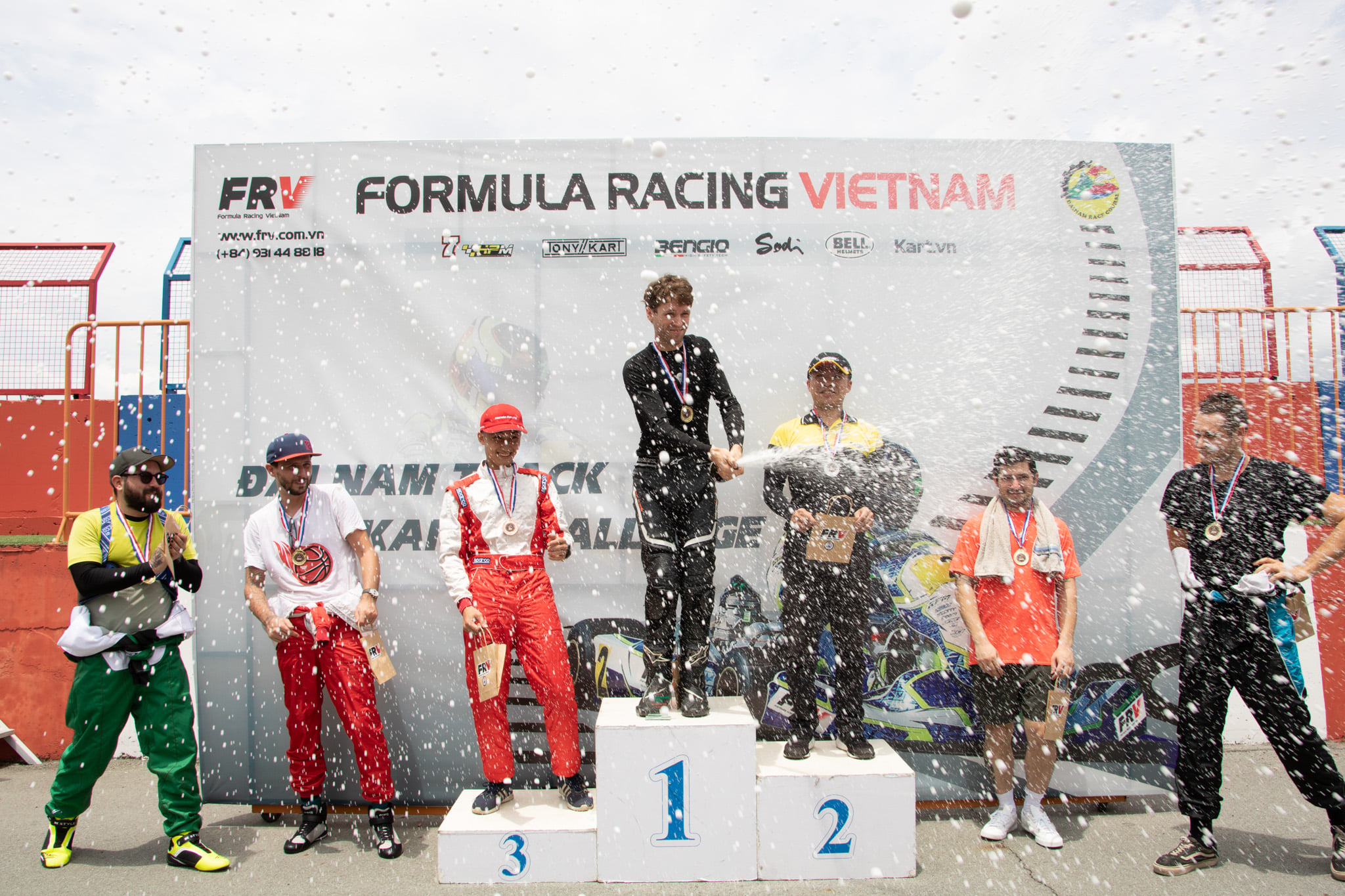 Interesting moment from... - FRV - Formula Racing Vietnam
