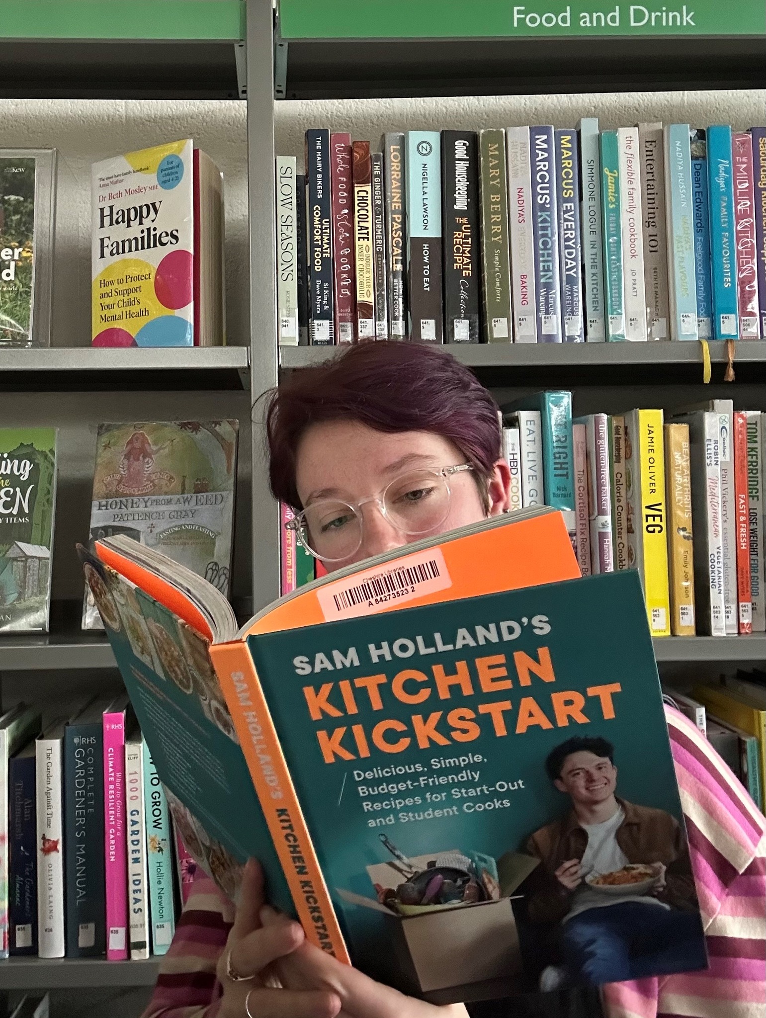 cheshire-whatareyoureading-sophie-is-reading-sam-holland-s-kitchen