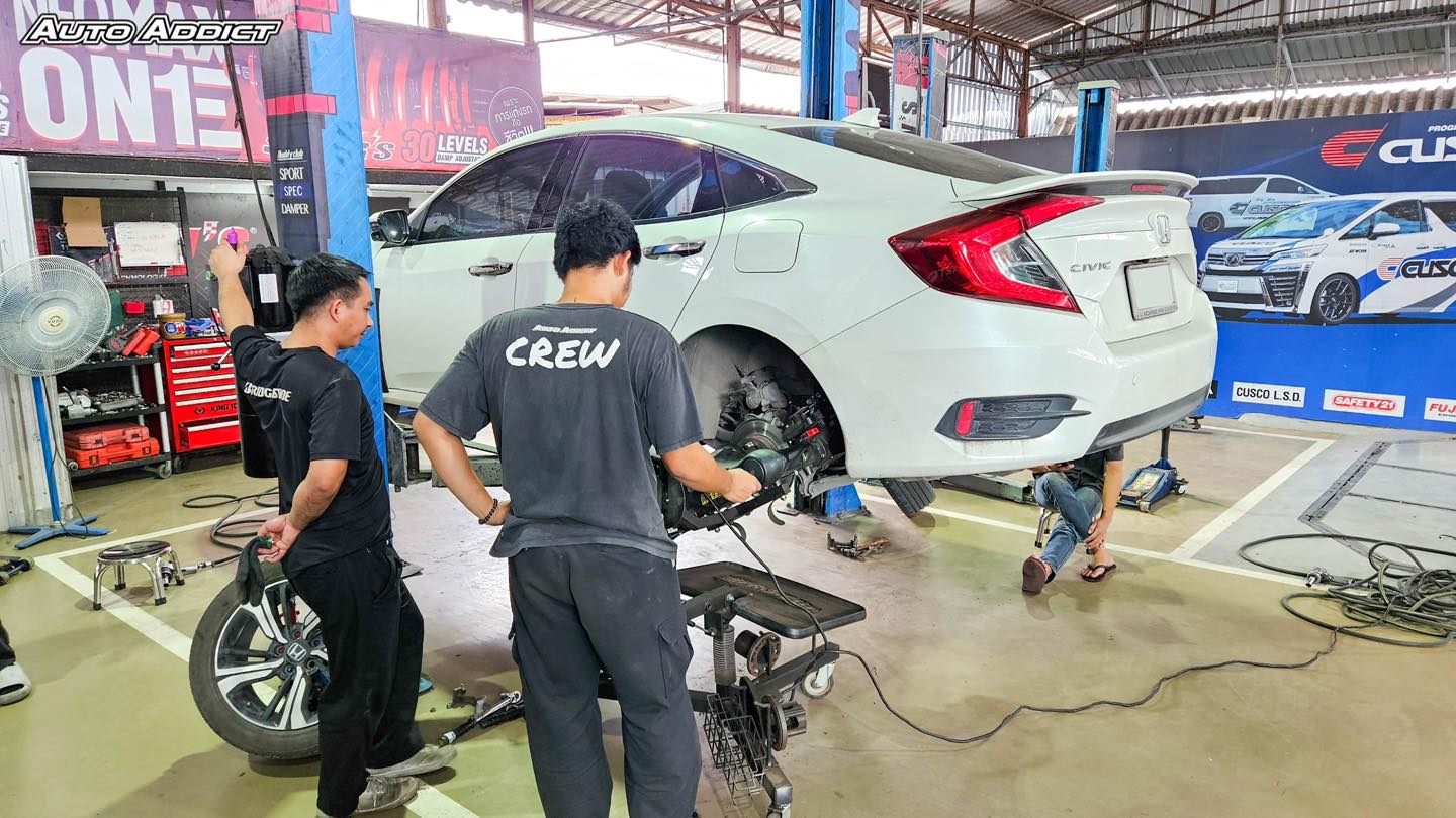 เจียรจานเบรคแบบประชิดล้อด้วยเครื่อง... - Auto Addict Thailand