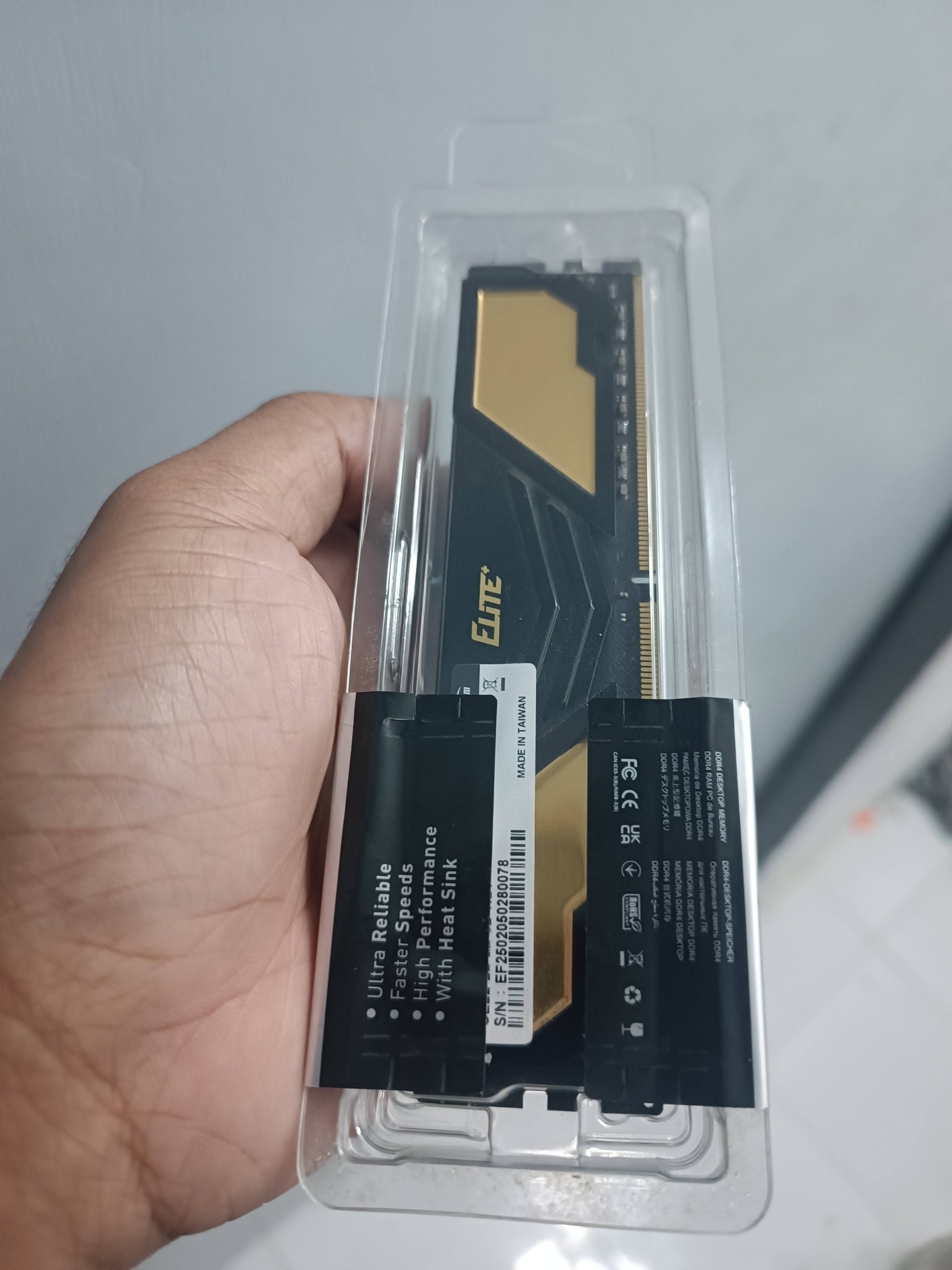 ? CRUCIAL 16GB DDR4 3200 Sodimm ? Specs: Technology: DDR4 Module 