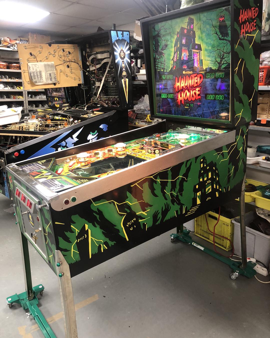 Borne D'arcade Mécanique HAUNTED HOUSE - Marque BALLY, Occasion, Pour Collectionneurs
