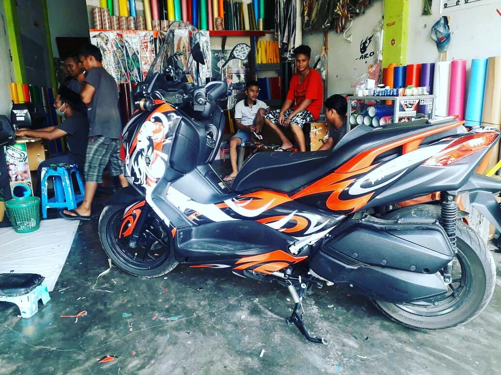 Siva Variasi Cutting Stiker Beranda Facebook