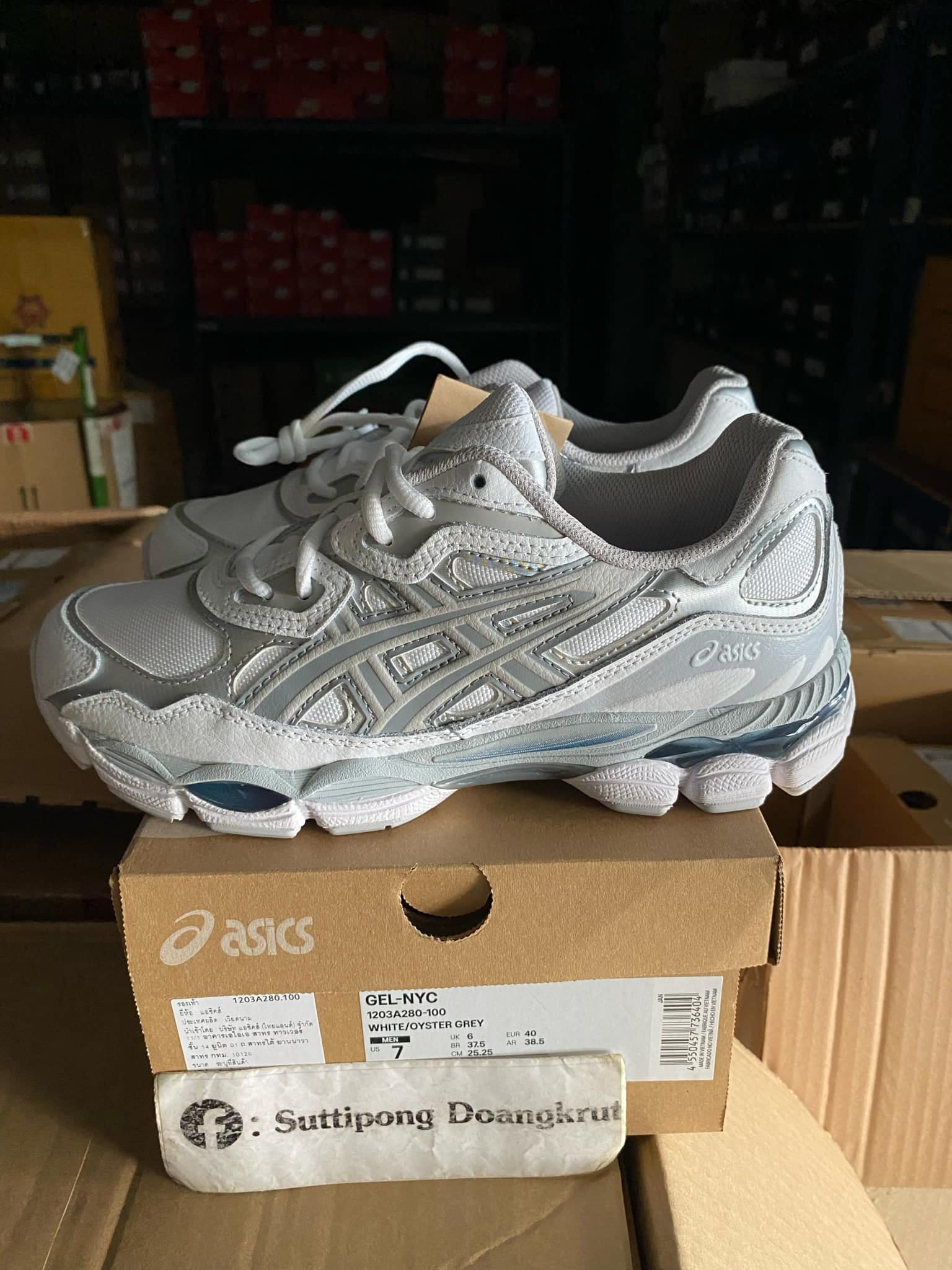 ขออนุญาตขายราคาต่ำป้ายครับ ---------------------- -Asics Gel 
