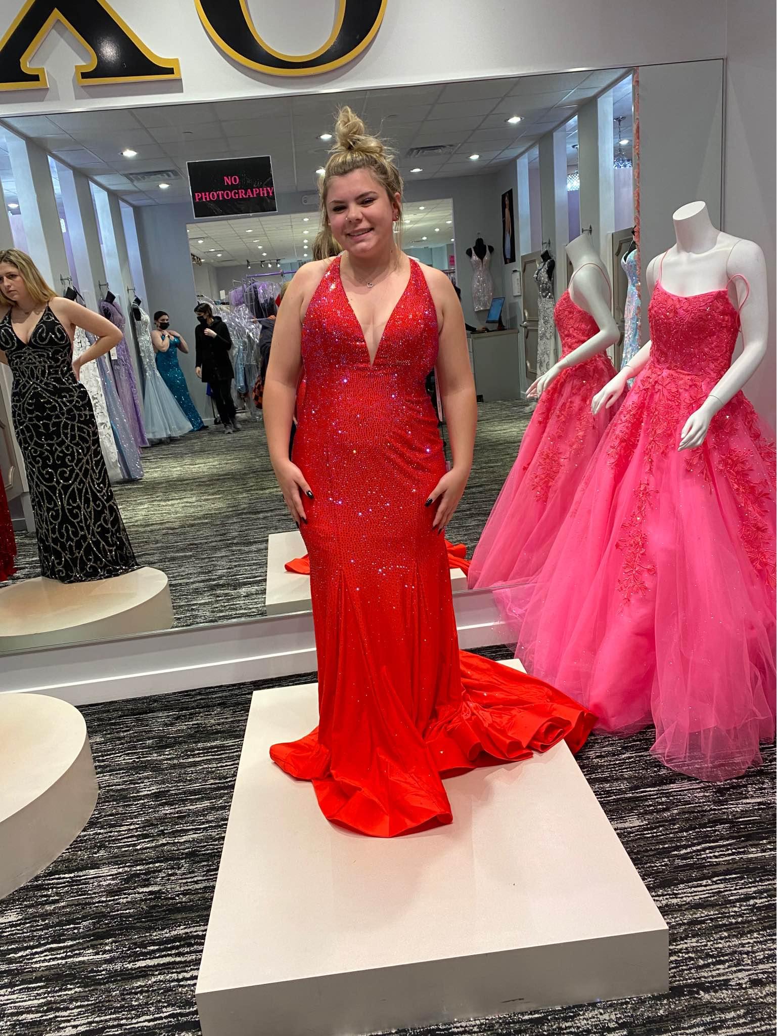formal dresses lancaster pa Sherri Hill Prom għall-bejgħ f'Lancaster, Pennsylvania Collection: SS25 REACTIVE