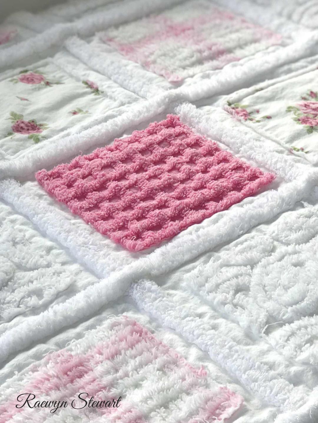 Using Chenille... - Rag Quilt Tutorials with Raewyn Stewart | Facebook