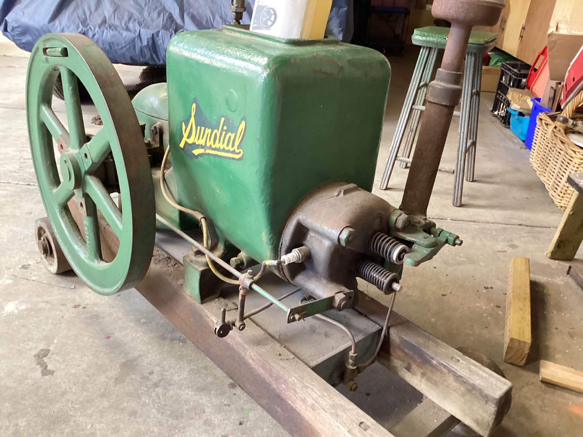SUNDIAL 2HP Engine No 7973 Type B - Car Engines & Engine Parts - Hobart ...