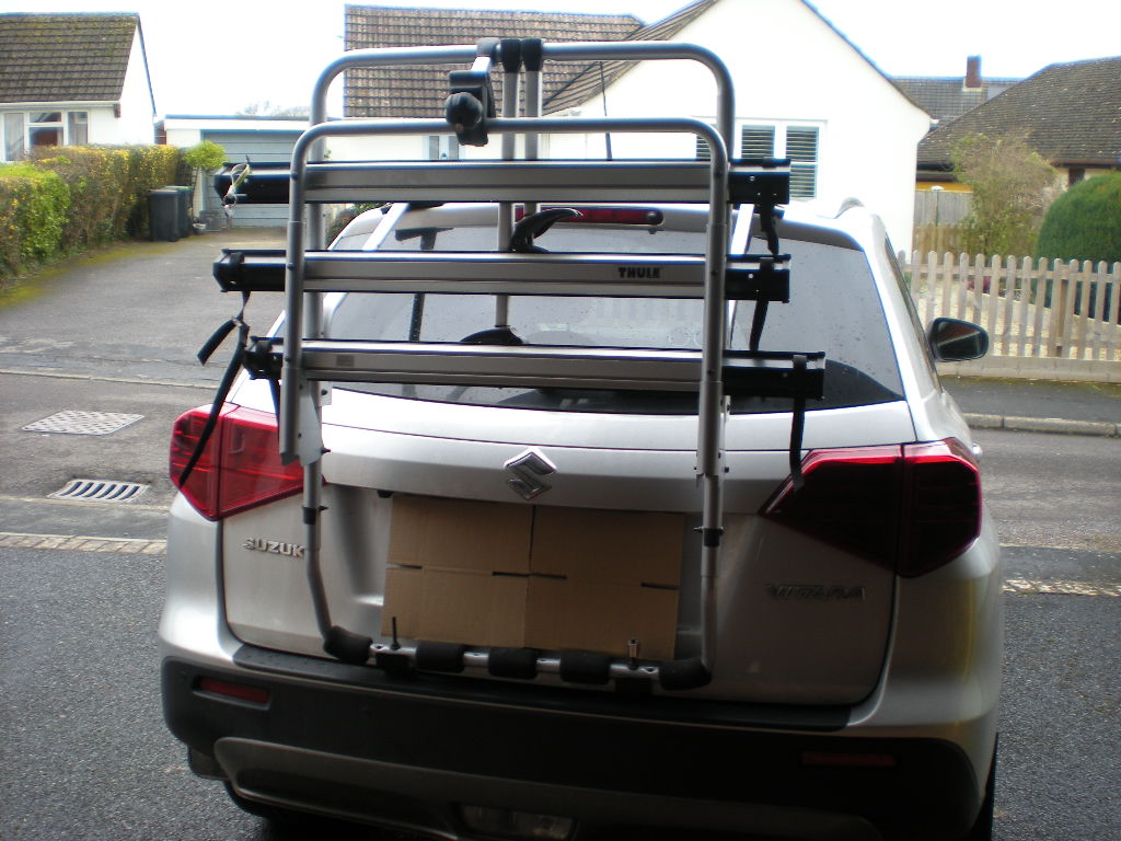 Thule backpack 973-18 bike carrier fits Kia PV5