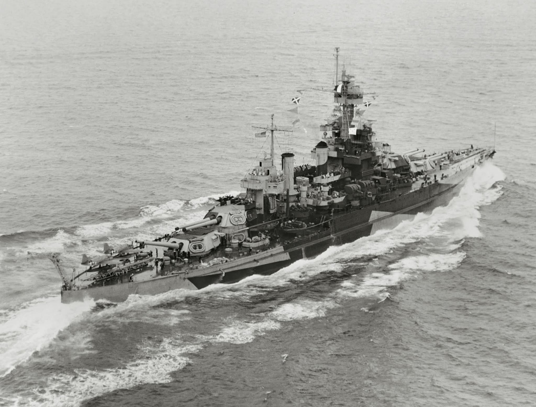 Navy - The Colorado class battleship USS Maryland (BB-46) running ...