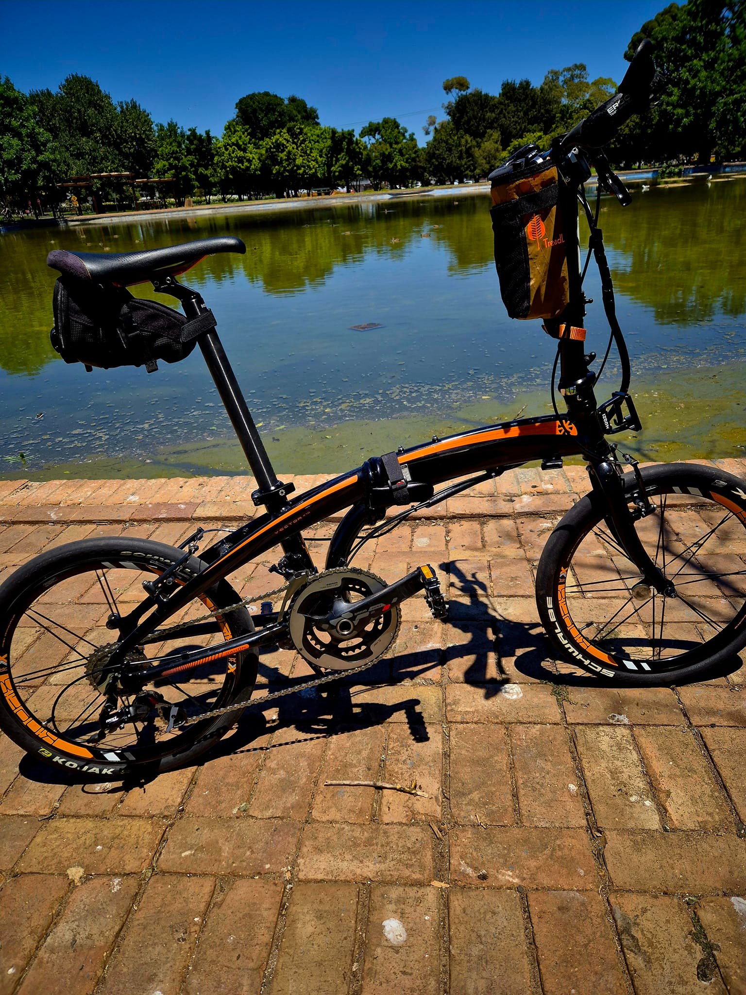 Dahon vector x10 Converted to x20 10 speed Sram red