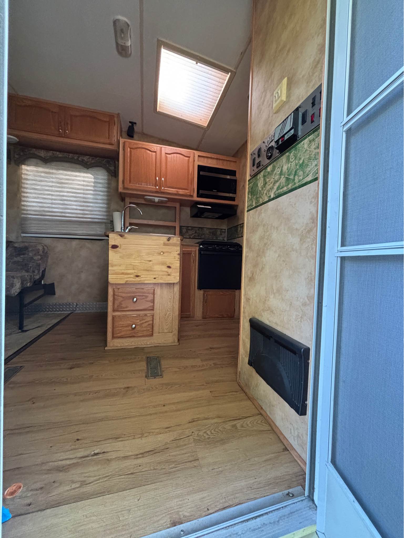 2005 Keystone Raptor Toy Hauler - RVs & Campers - Jenkinsburg, Georgia ...