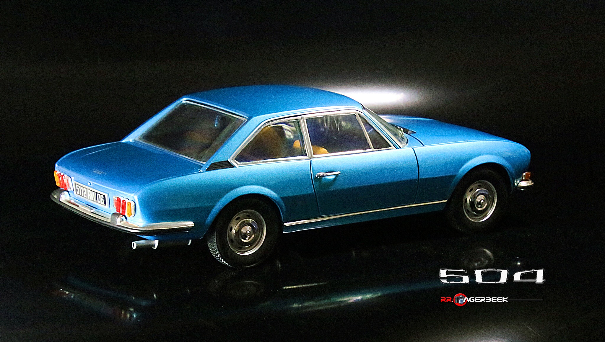 Norev 1/43e : Peugeot 206 CC Roland Garros 2002