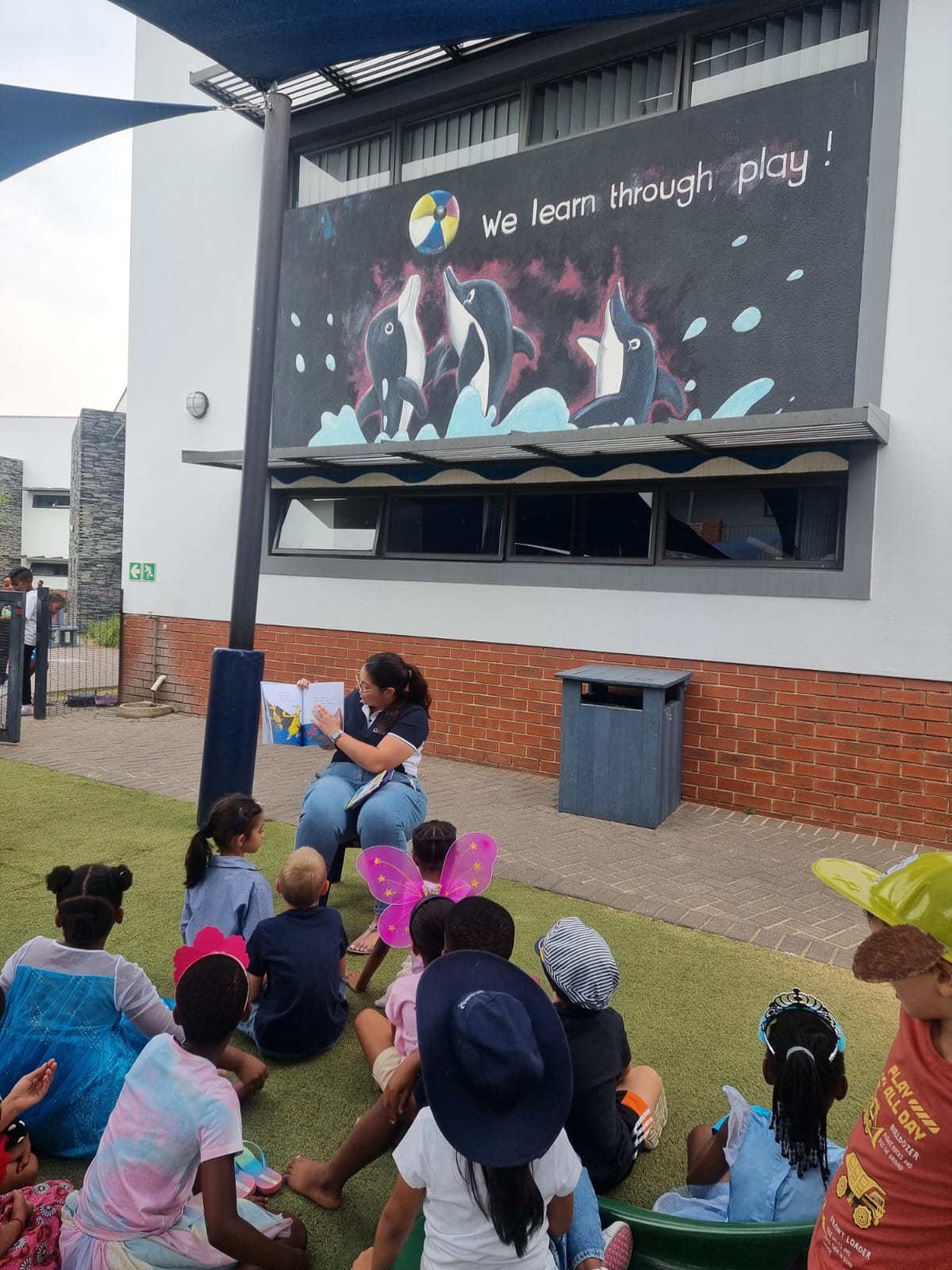 Curro Waterfall - 🌍📚 Our Foundation Phase learners brought... | Facebook