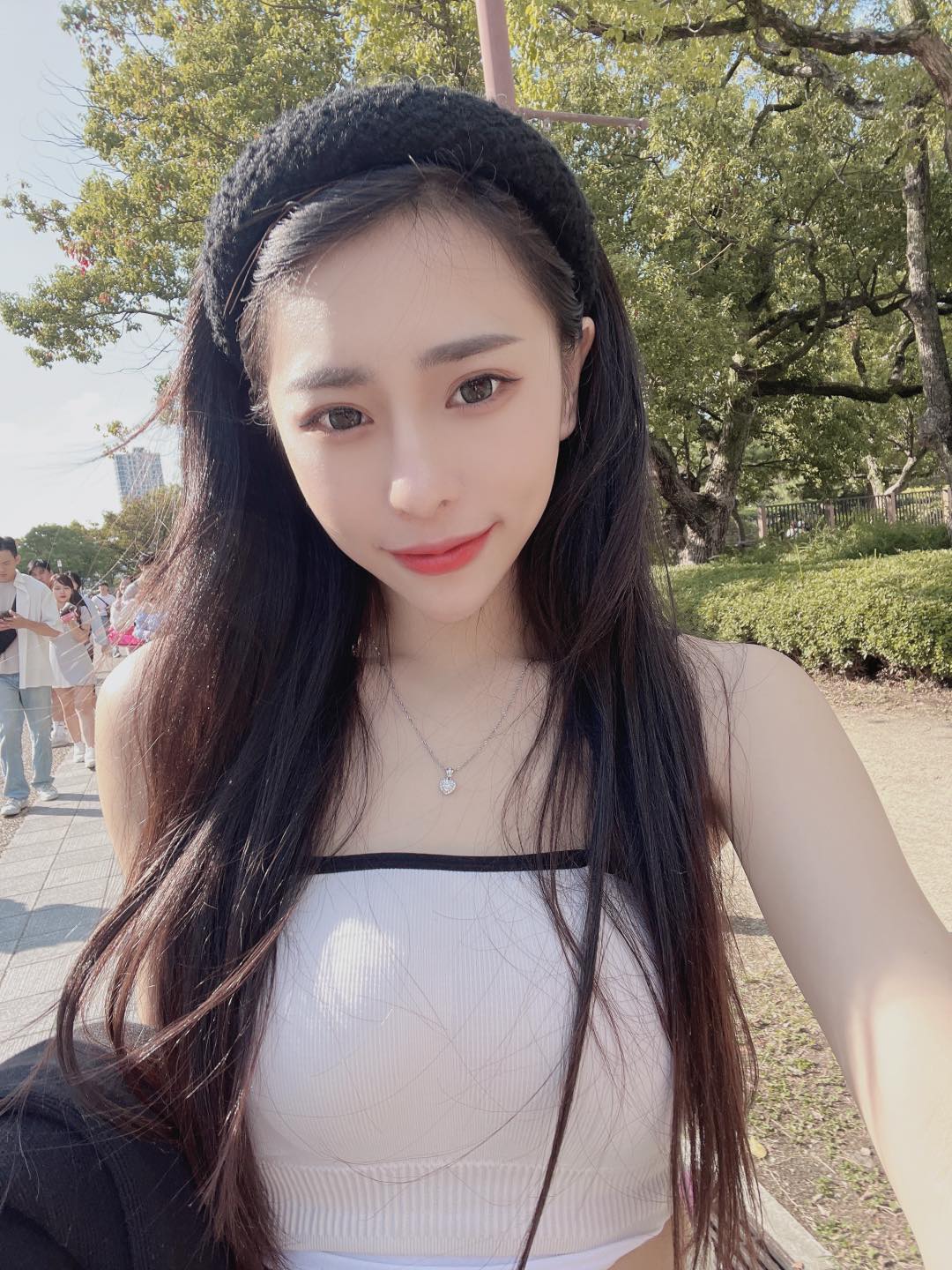 草莓甜心 - 大家等等見唷！～～ ️ 我會待到18:00左右唷！！ 時間 : 11/4 地點 : 新北電競基地 📍新北市三重區重新路一段87號 ...