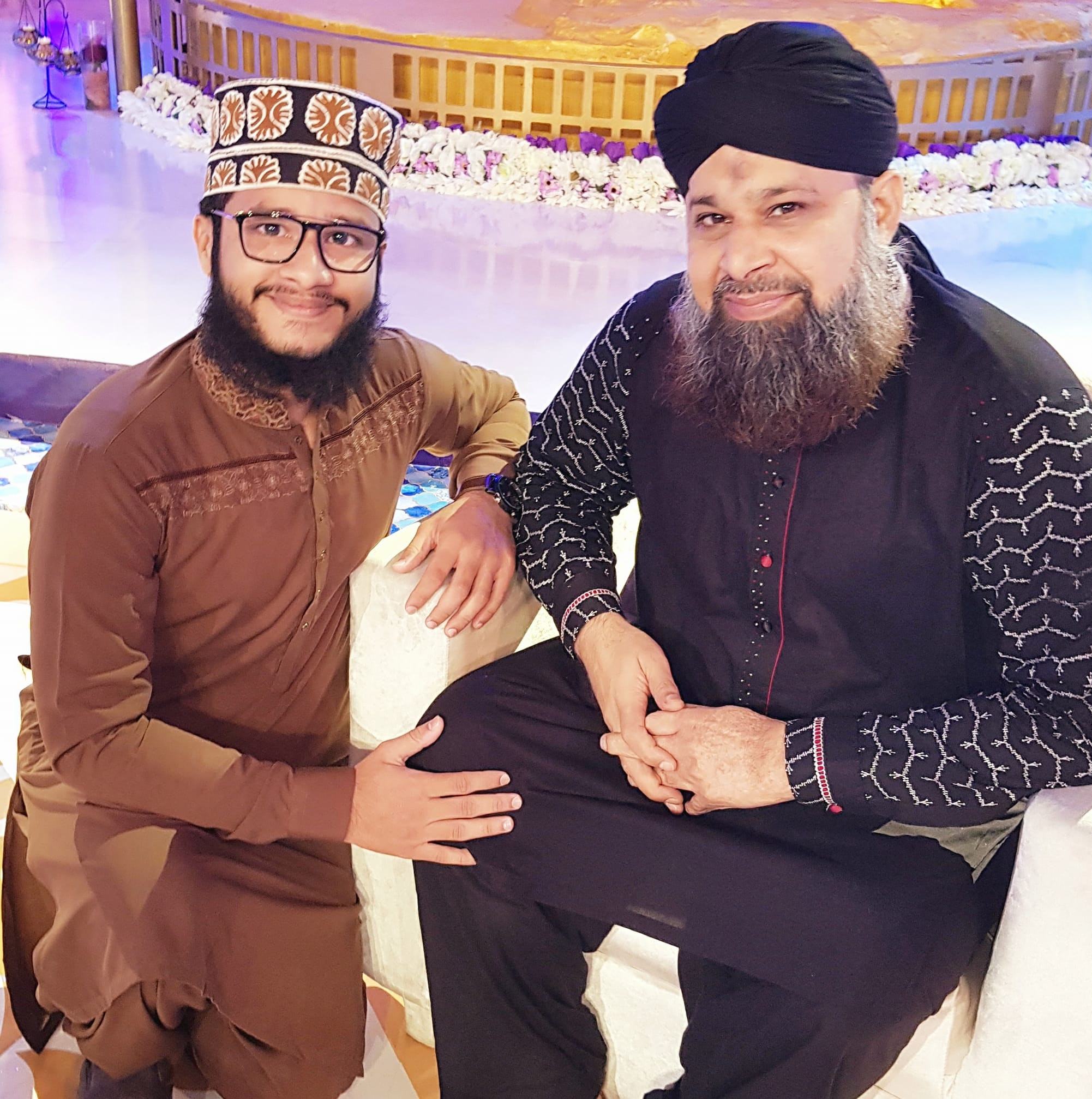 Hamza Qadri - Pyare Dost Bhai #MuhammadIrfanQadri | Facebook