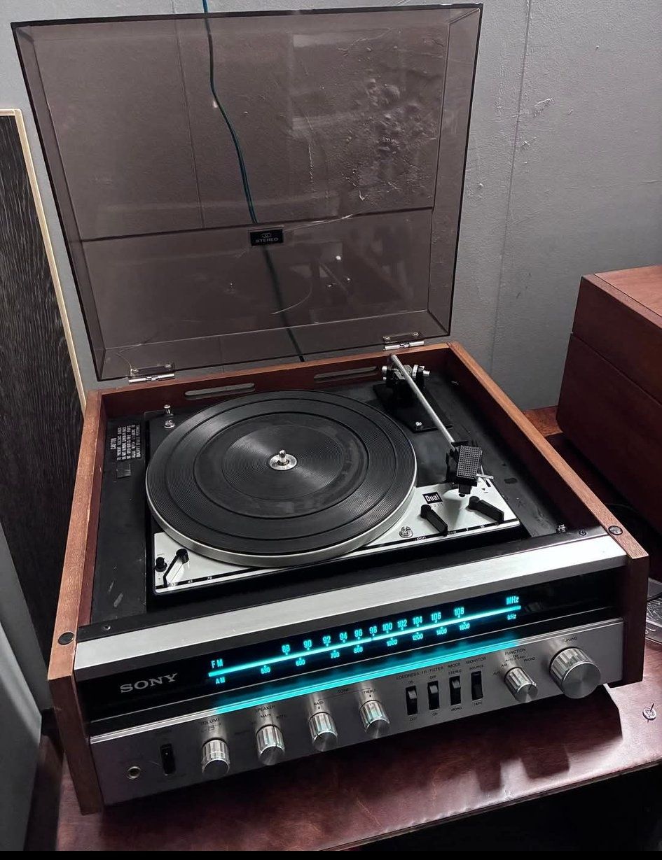 Fixing Sony ASS 3335 system selector's right channel sound issue