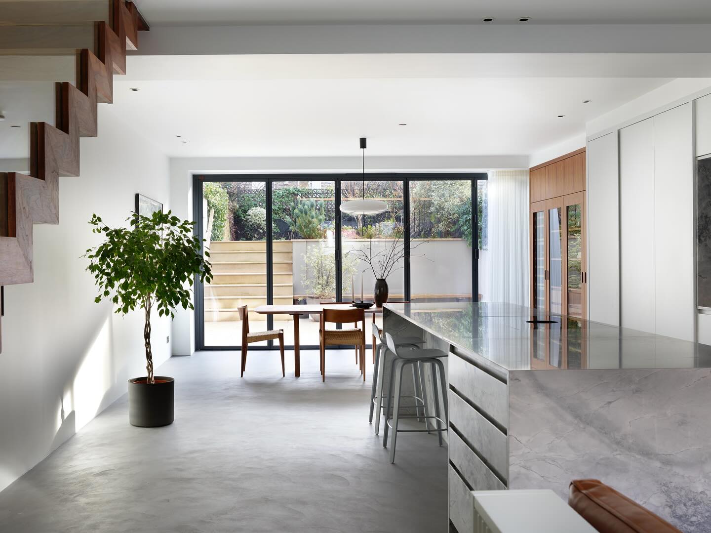Seamless Mortex floor... - One & Maike surface finishes | Facebook