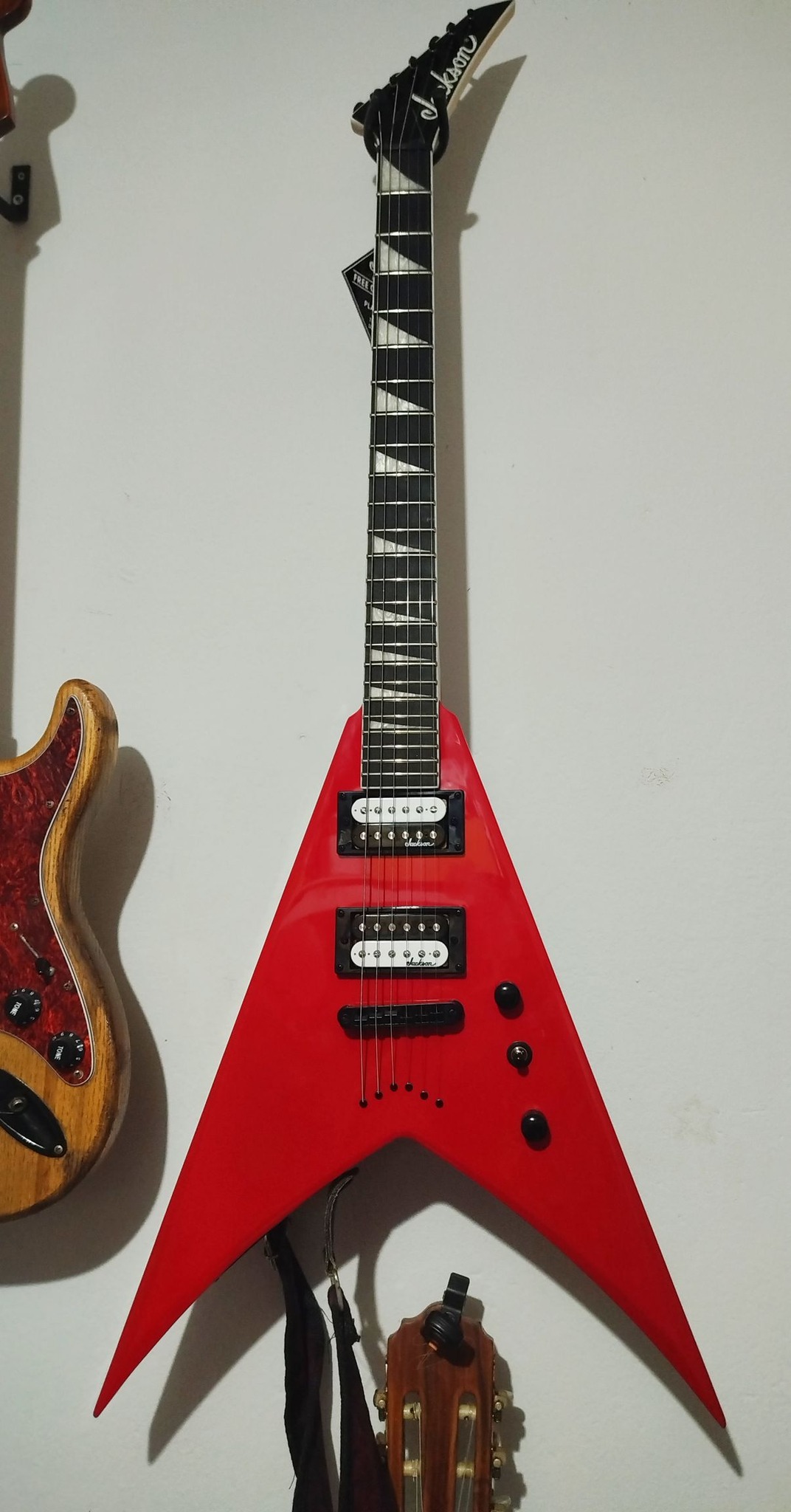 regal Pro Series King V™ KV in Ferrari Red #jackson #guitars