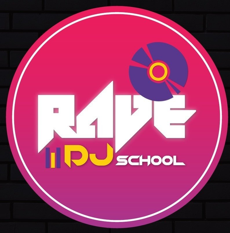 How to play with ONE deck? 🎛️🔥 Learn the real DJ hacks at Rave DJ ...