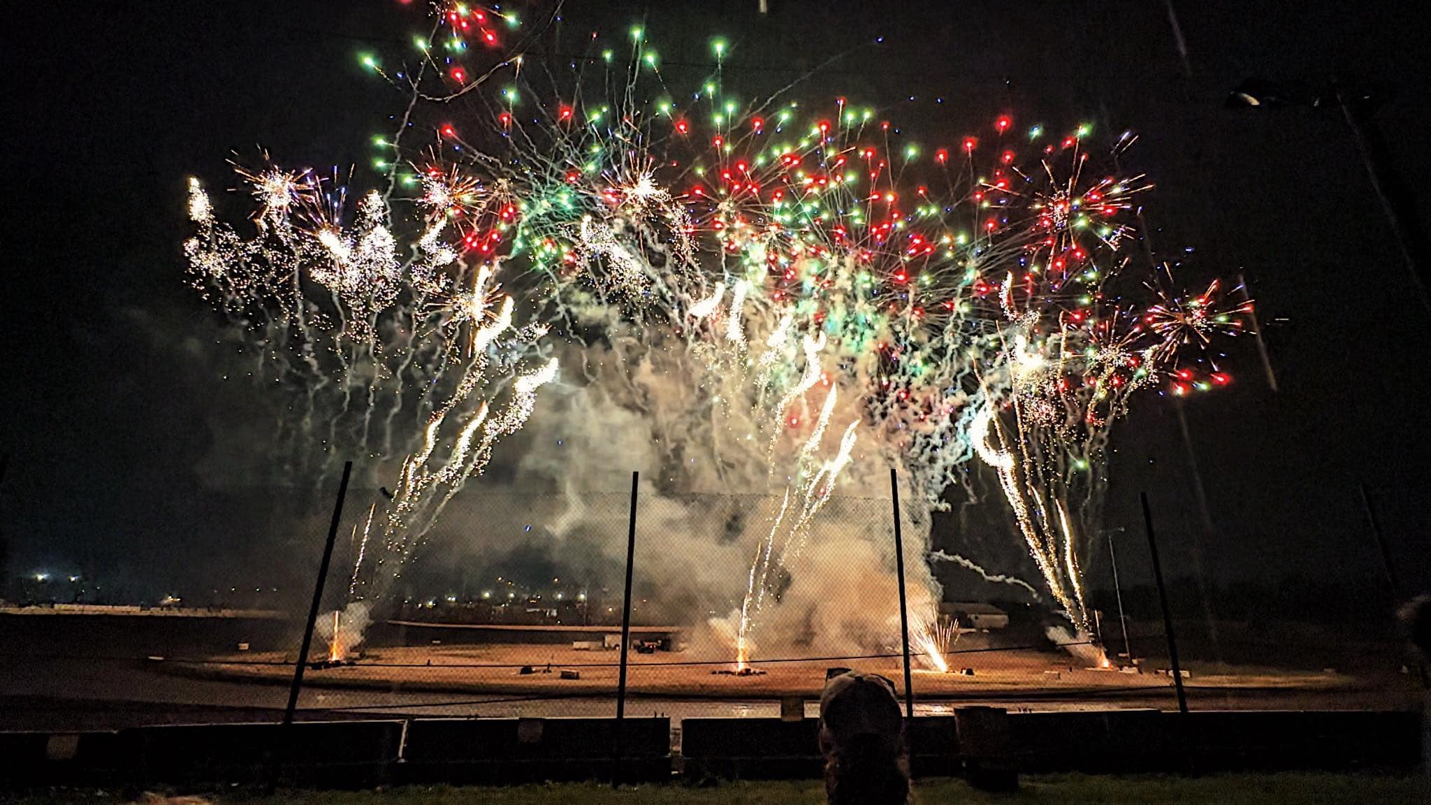 Springfield Missouri… FIREFALL... - Springfield Raceway | Facebook
