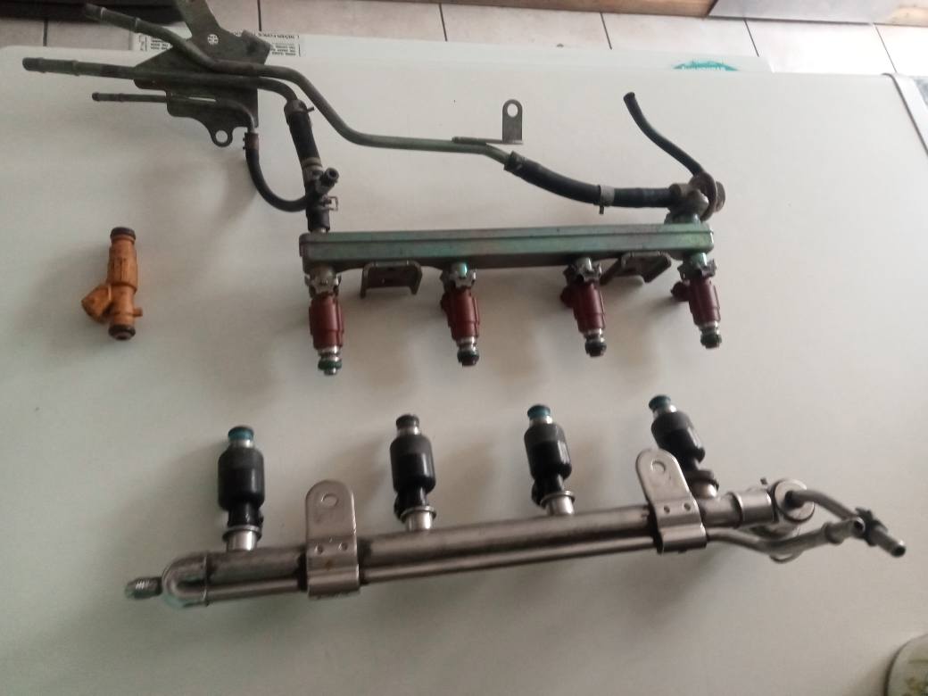 Fuel injection rails with injectors match up different prices that in ...