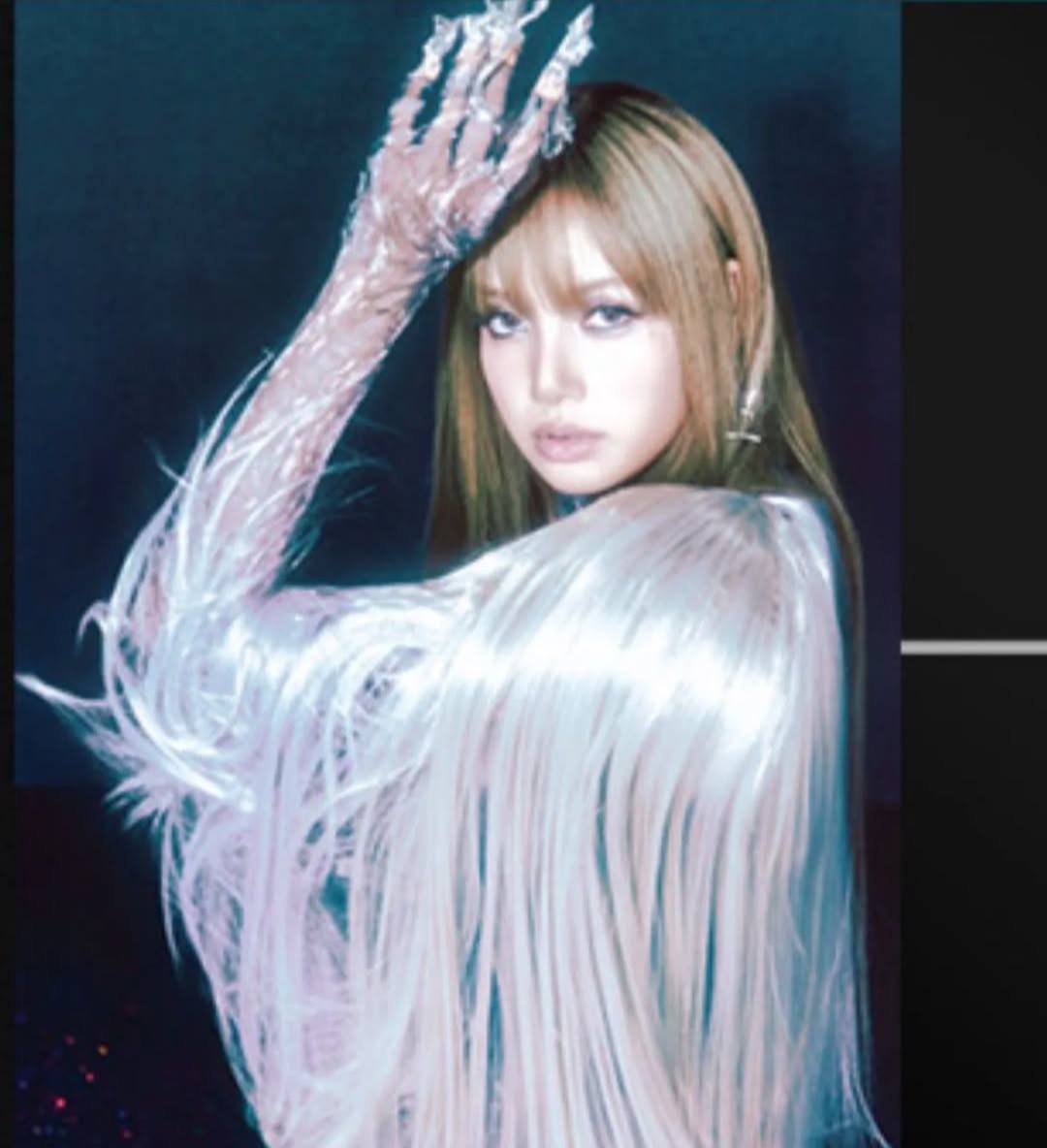 LISA FOR BLACKPINK's DEADLINE