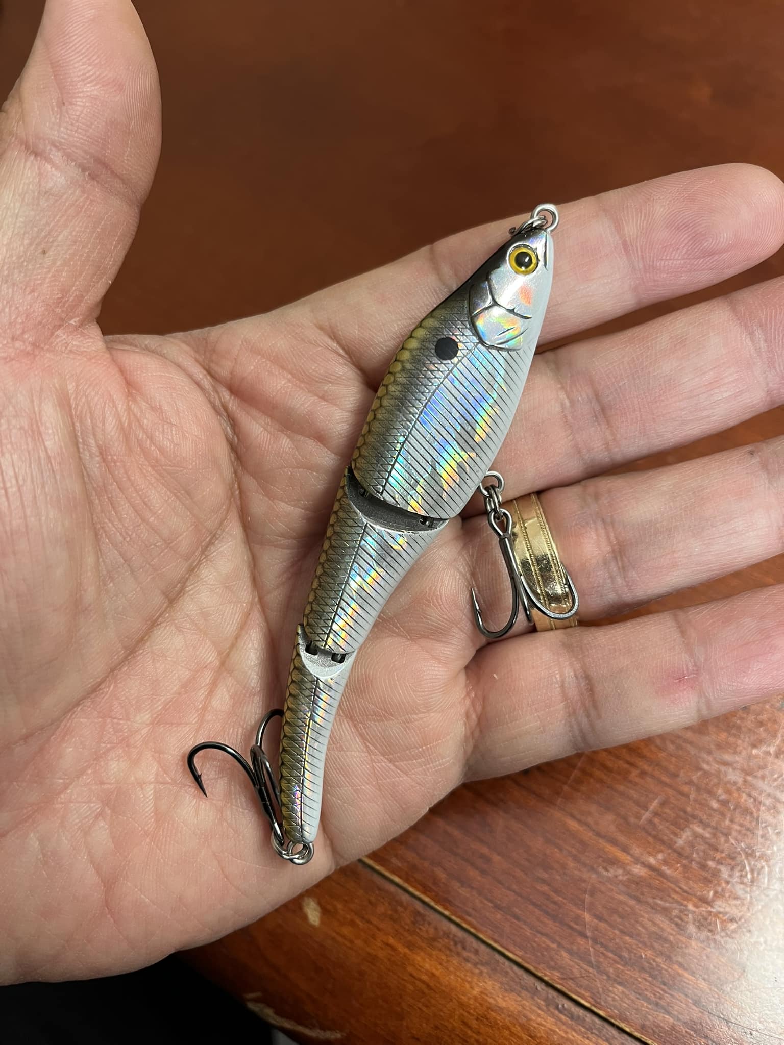 does it matter if a fishing lure is scratched Dark 7" Astro Spook 3.7oz what is the purpose of