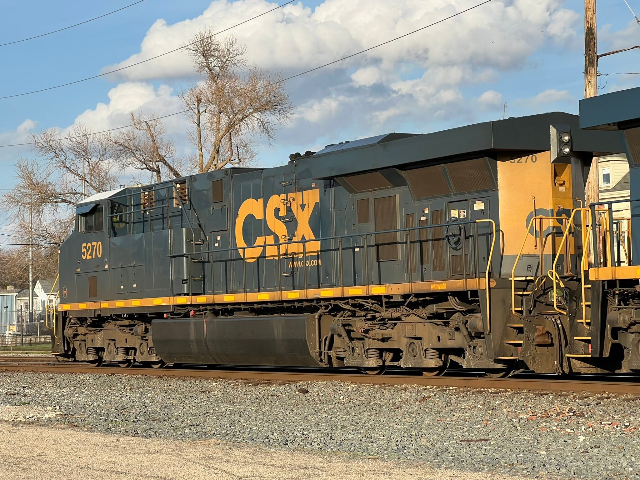 CSX locomotives 5270, 5286, 6570, 8465 at Hamilton, Ohio