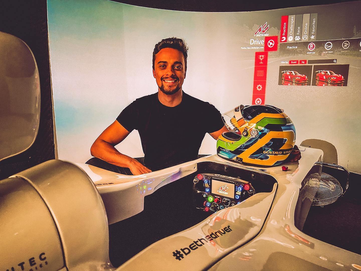Simutec Motorsport Simulation | Milton Keynes