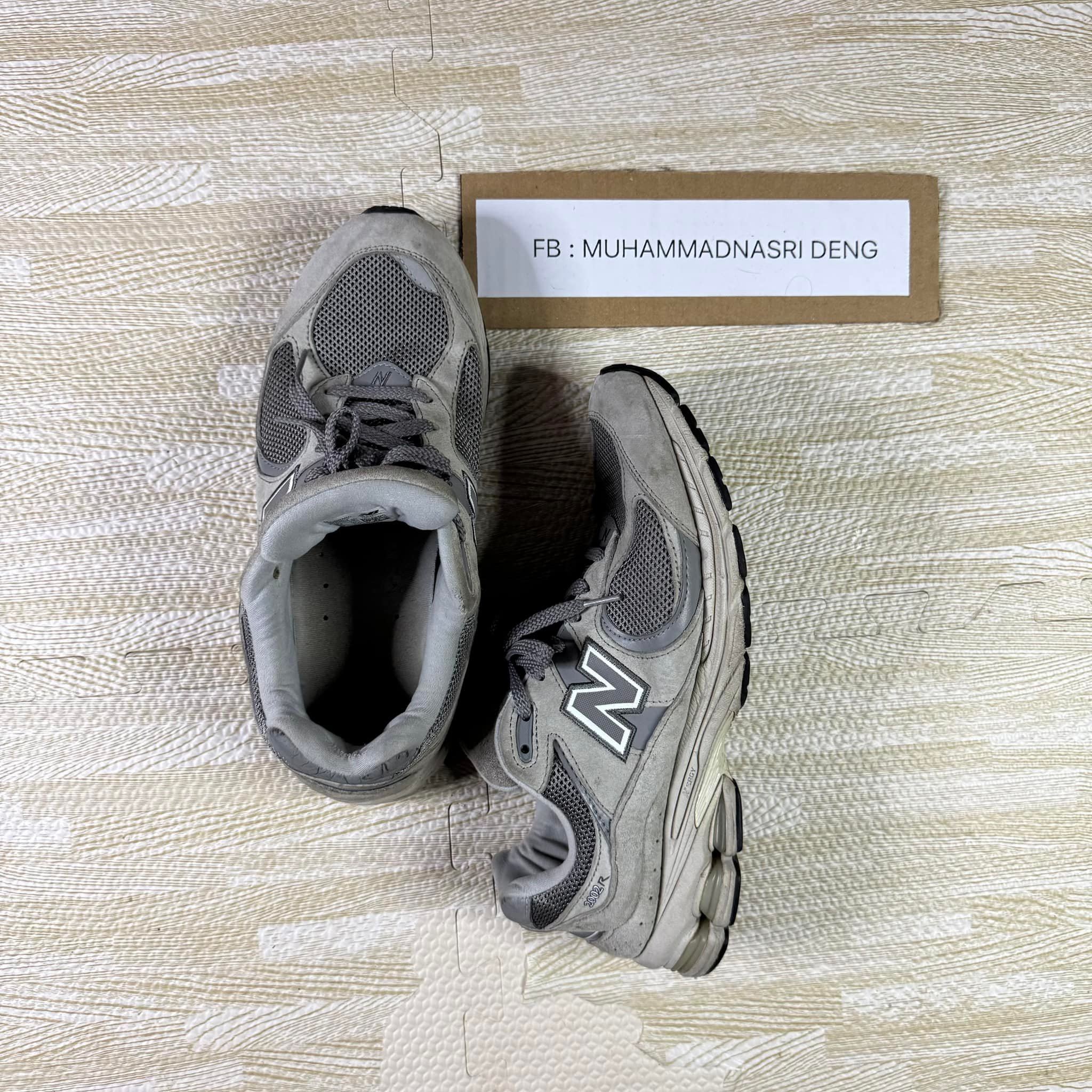 อนุญาตแอดมิน ปล่อยต่อ New Balance 2002r แท้? Size: 44/28cm สภาพดี 