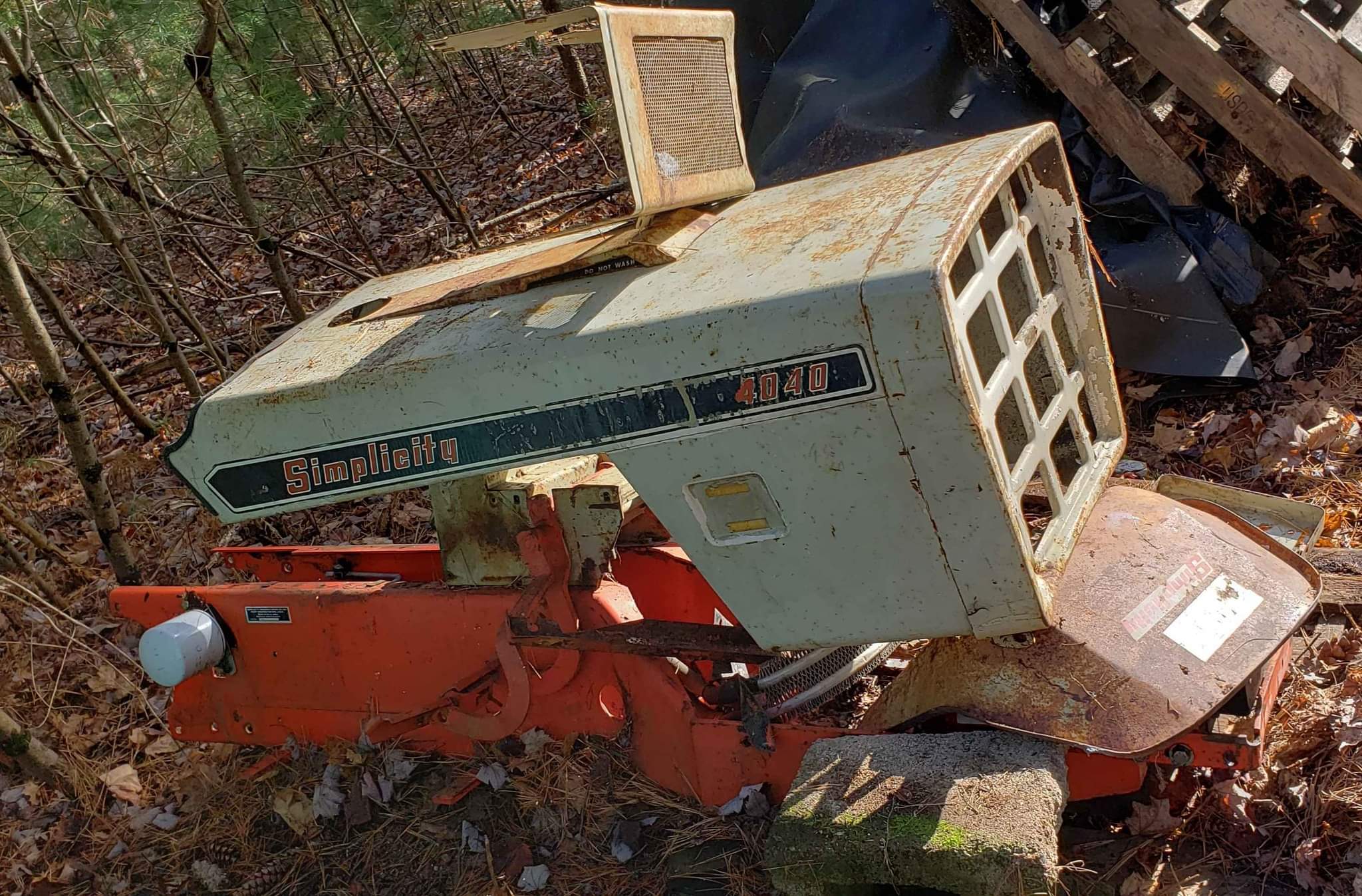 Allis Chalmers 616, 620, 720, Simplicity 4040, 4041, 9020, Wards Twin ...