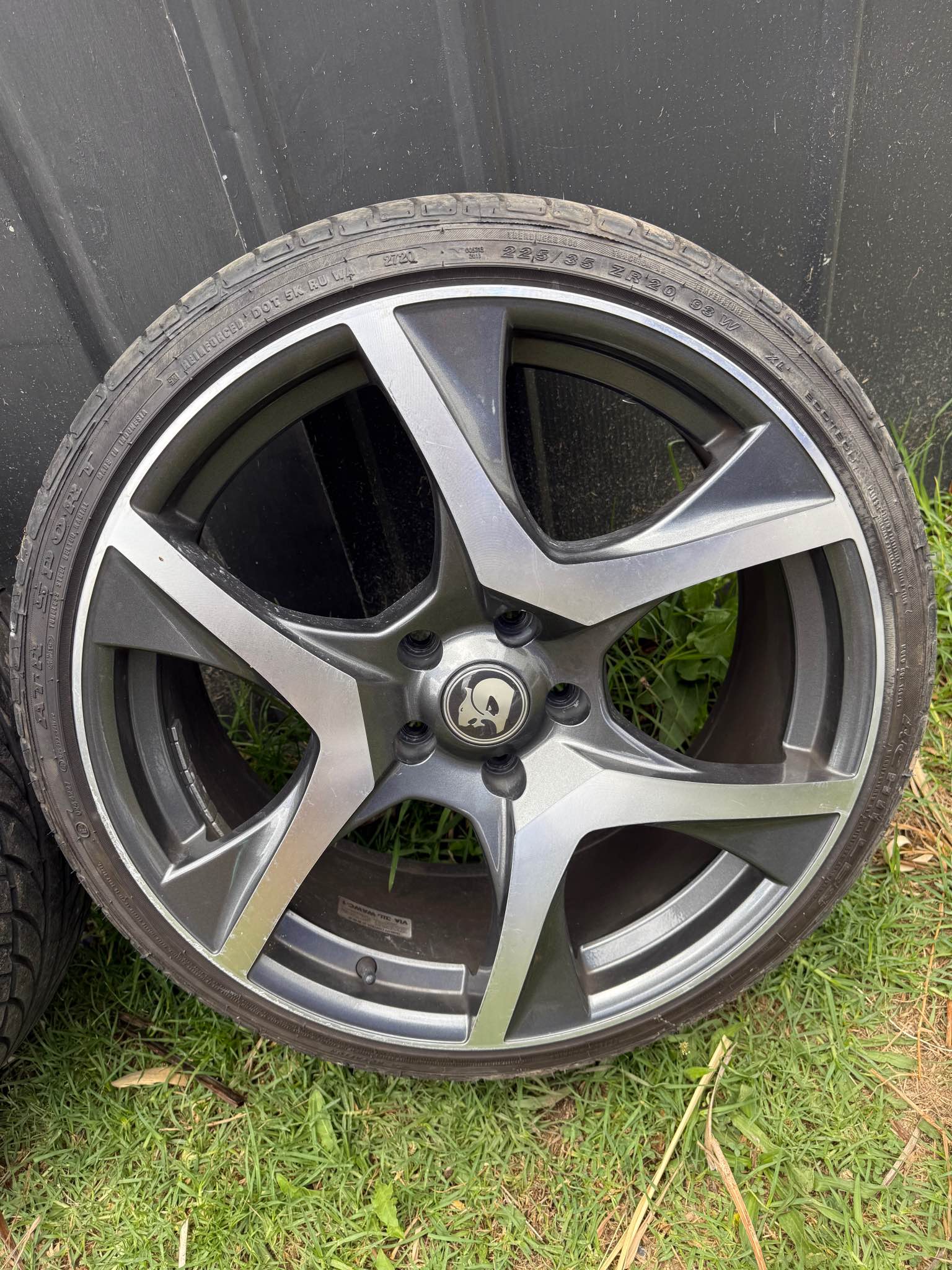 VF R8s (Grey) - Car Wheels, Tires & Parts - Melbourne, Victoria ...