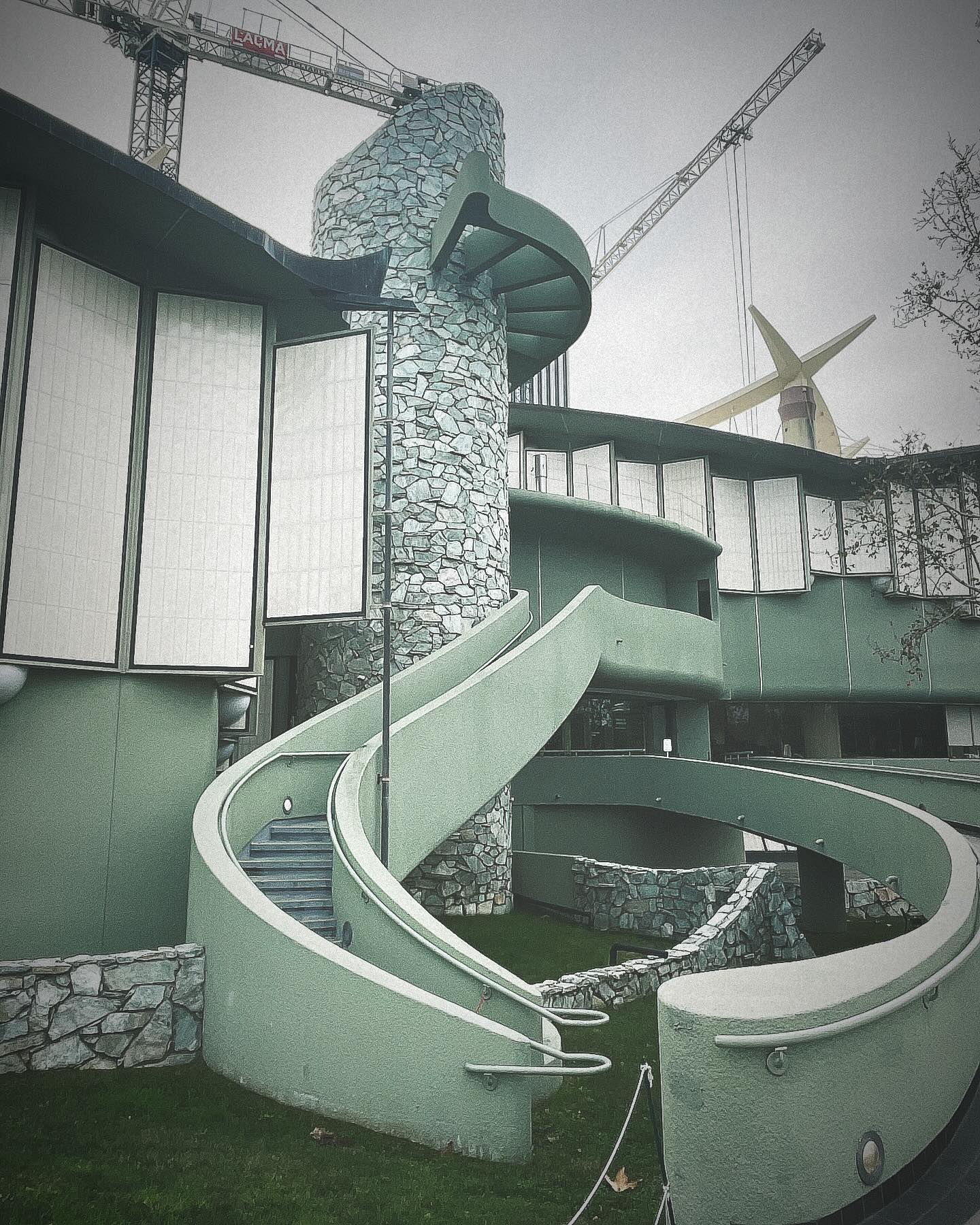 Bruce Goff, Pavilion for Japanese Art, LACMA. 1988. The tectonics