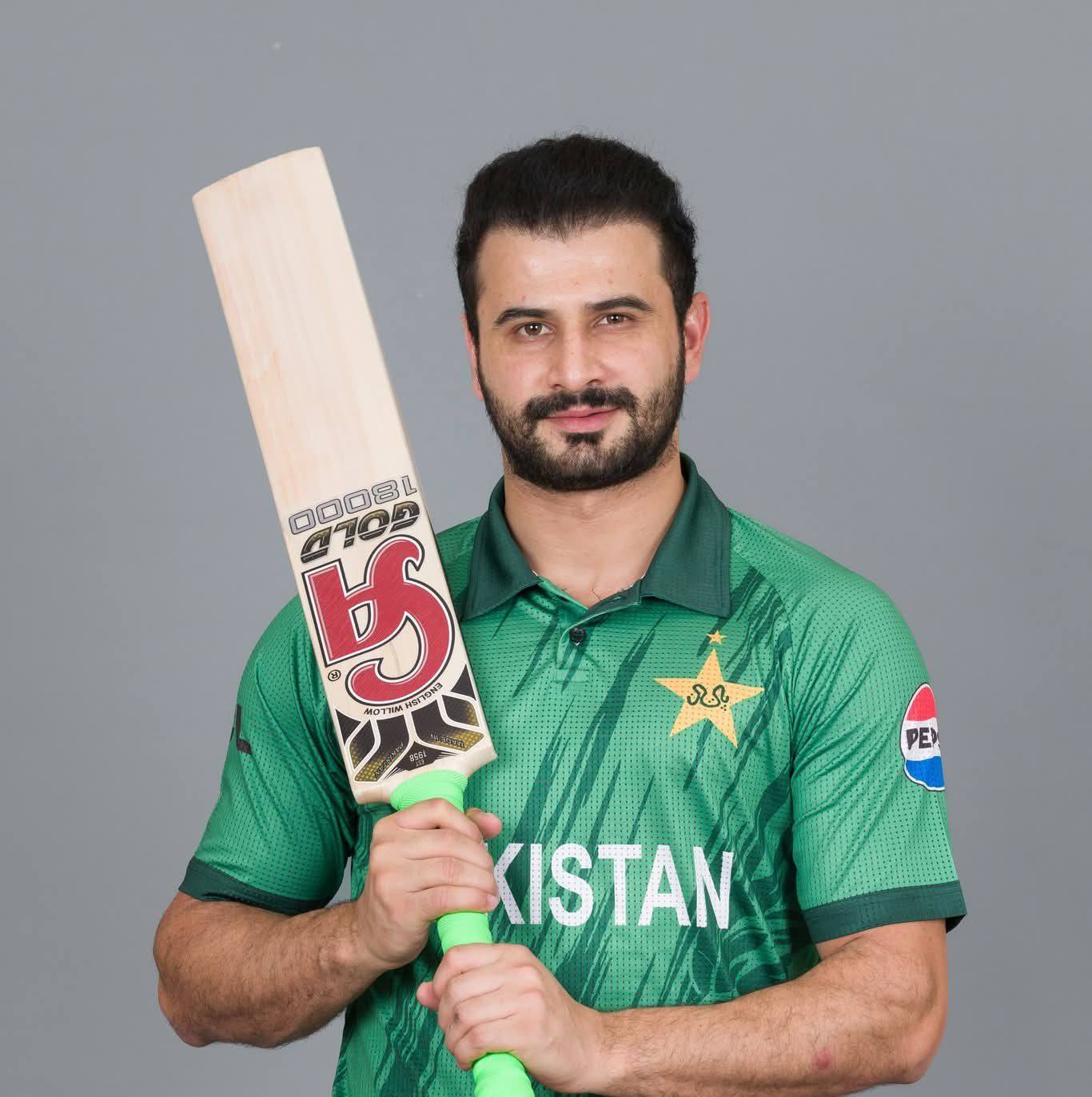 Usman Khan out ho Gaye hasibullah ka khubsurat catch | PS L | Facebook