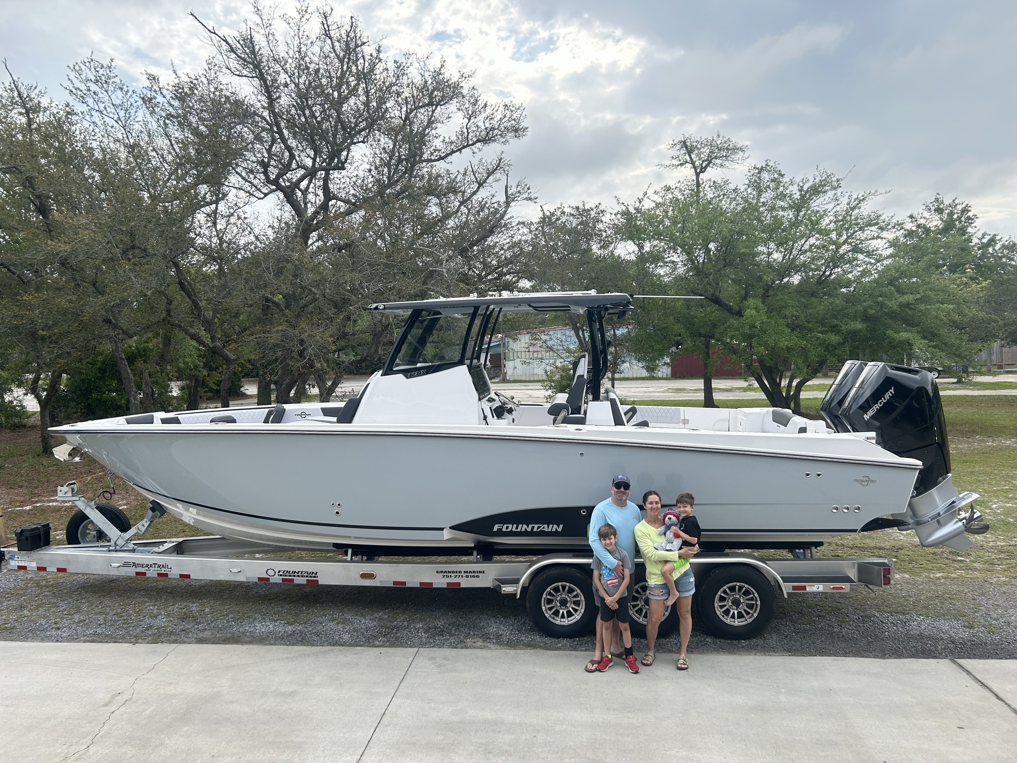 Grander Marine launches new Fountain 32 NX boat