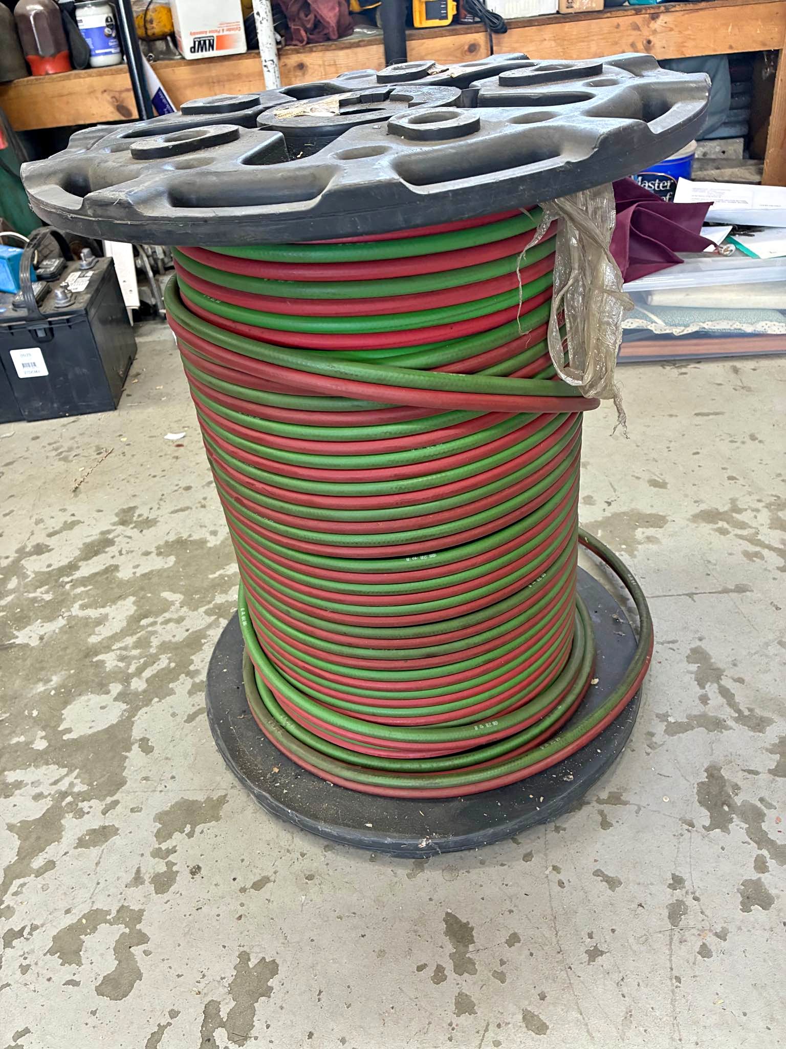 Oxygen accetylene line maybe a 100’ on my spool 200$ or best offer ...