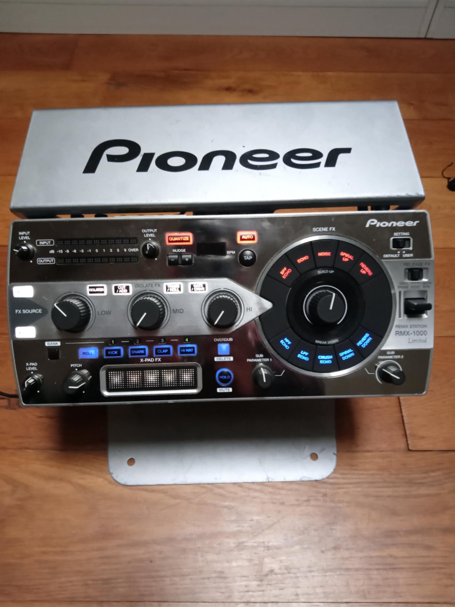 Platinum RMX 1000 including a stand - we have 1 of these limited 
