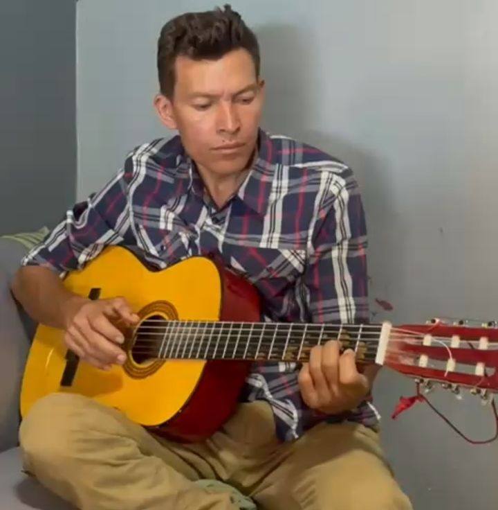 HaPrendiendo hotel california | Rafa Flores | Facebook