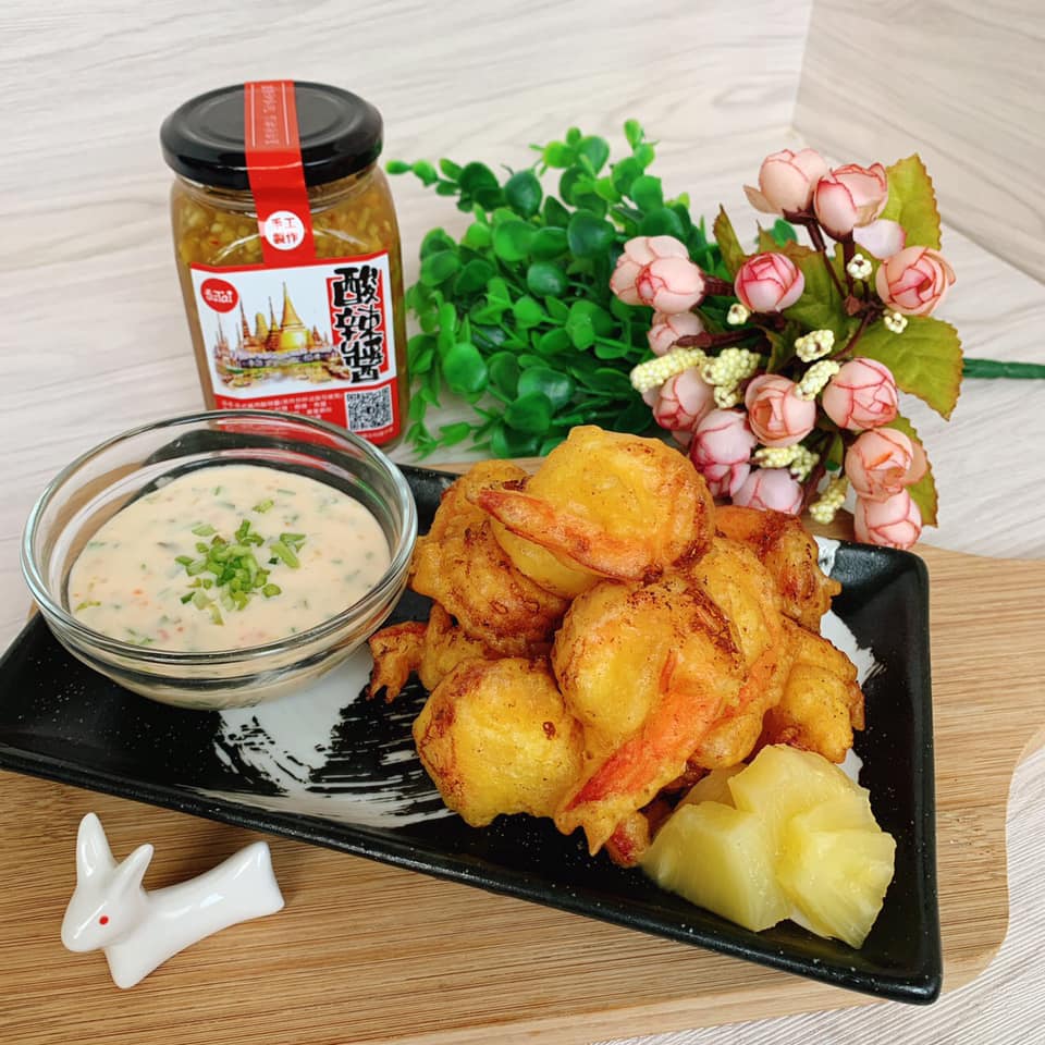 泰Tai-泰式料理餐廳 - 泰特別鳳梨蝦球 🦐🦐🦐 材料： 白蝦、罐裝鳳梨片... | Facebook