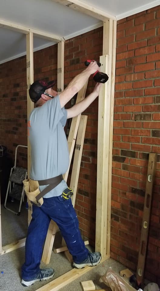 Building a closet... - Slapout Painting & Renovations, LLC.