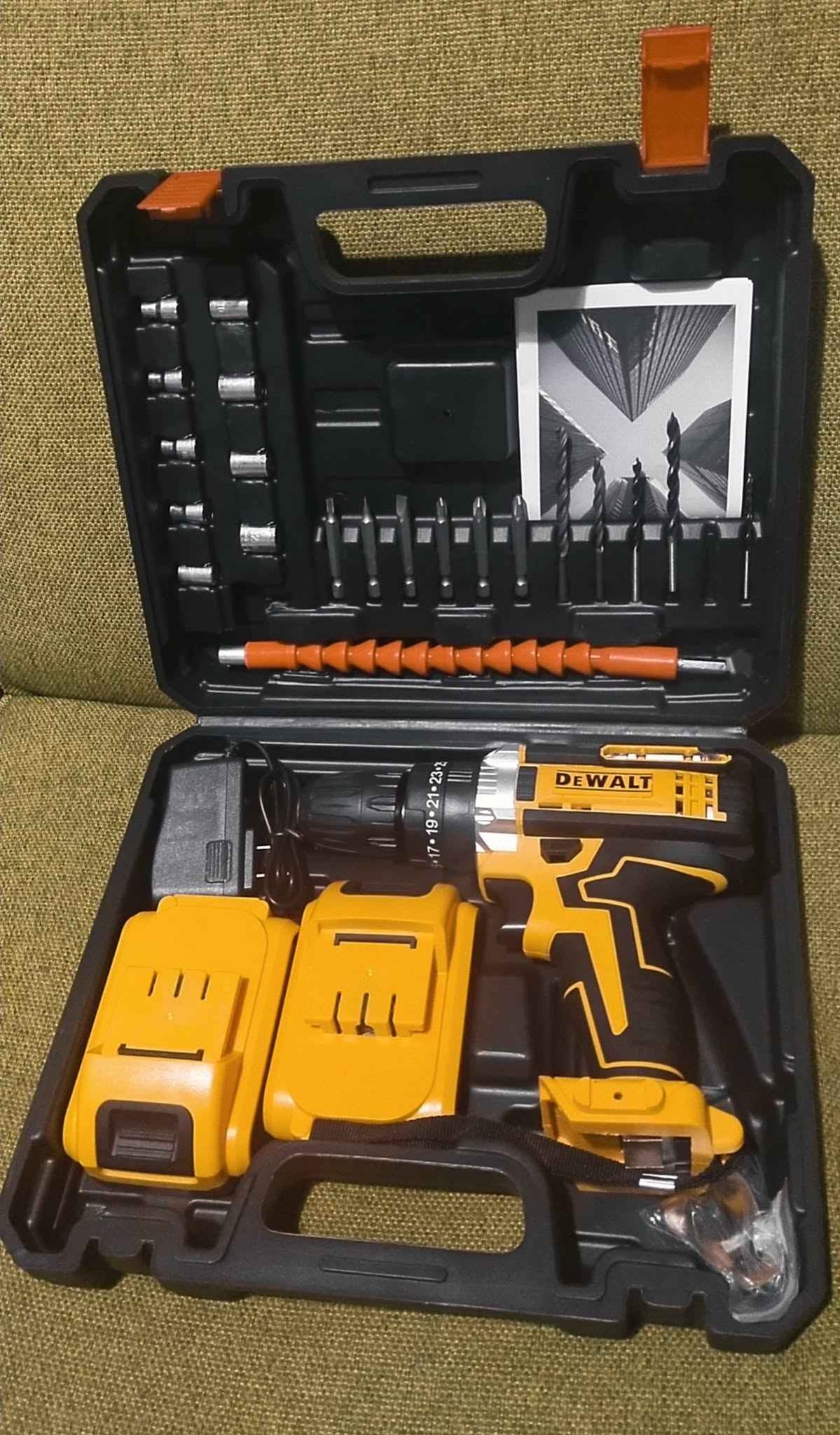 CDO Computer Parts and gadgets B&S | Dewalt Cordless Drill Complete Set ...