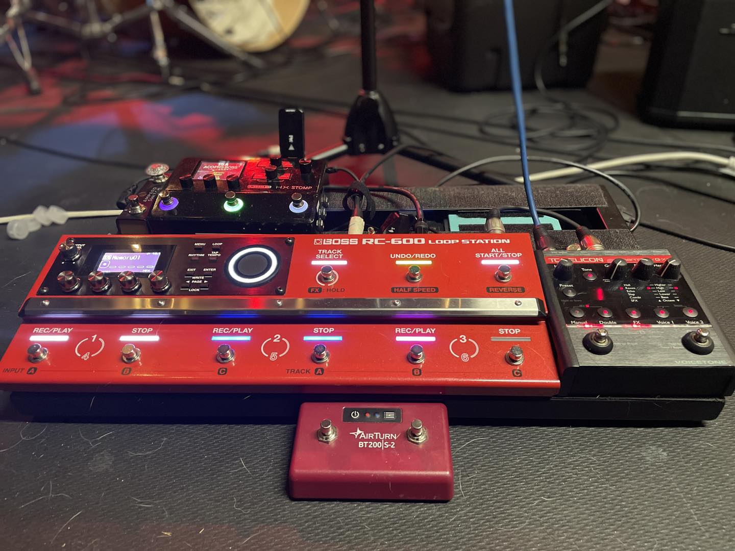 Pea - Updated my solo rig with the Boss RC-600 looper. The most ...