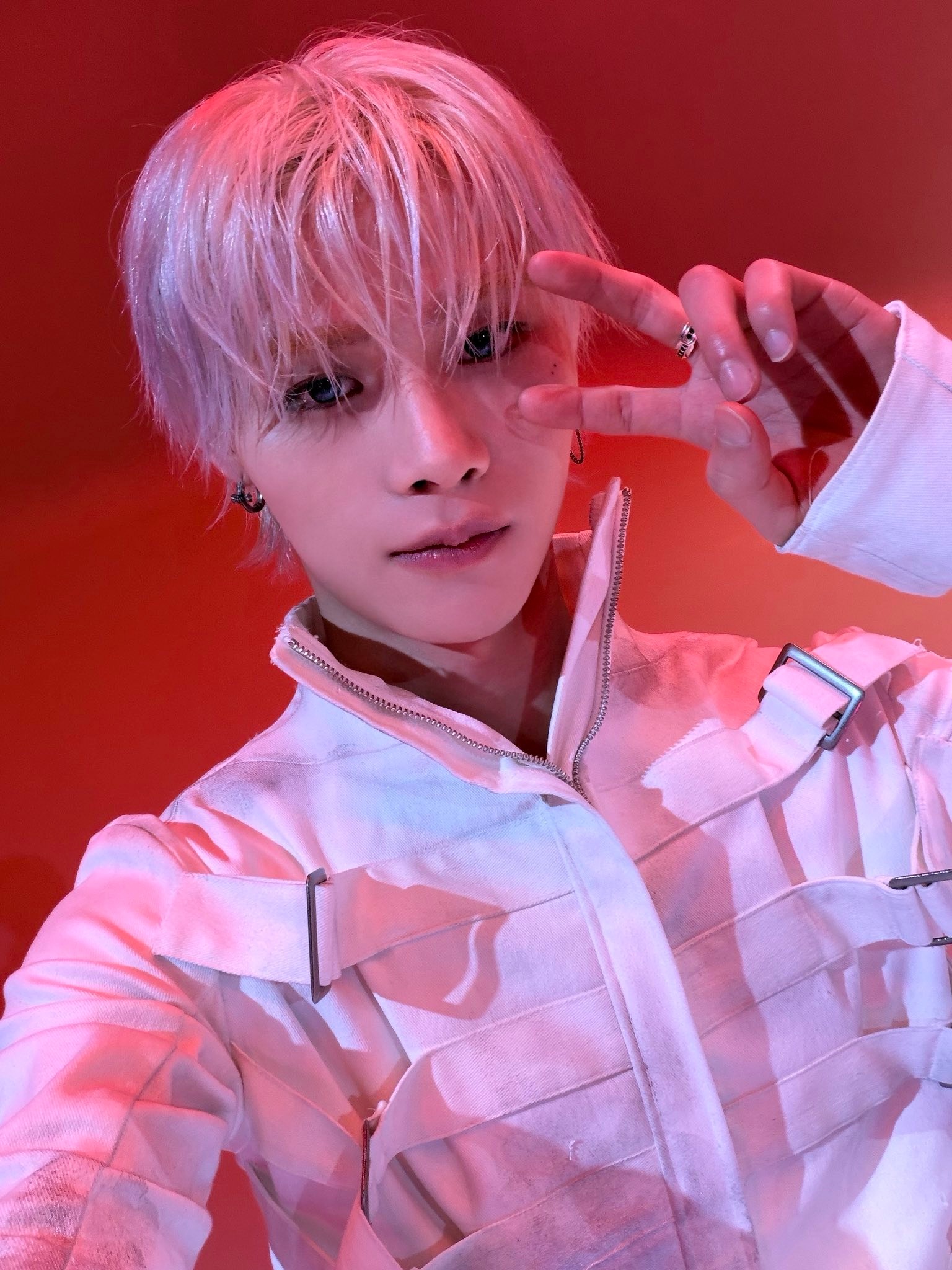 8TURN ミョンホ　ポラロイド ✌🏻🤍 #8TURN #에잇턴 #エイトターン #명호 #MYUNGHO #ミョンホ