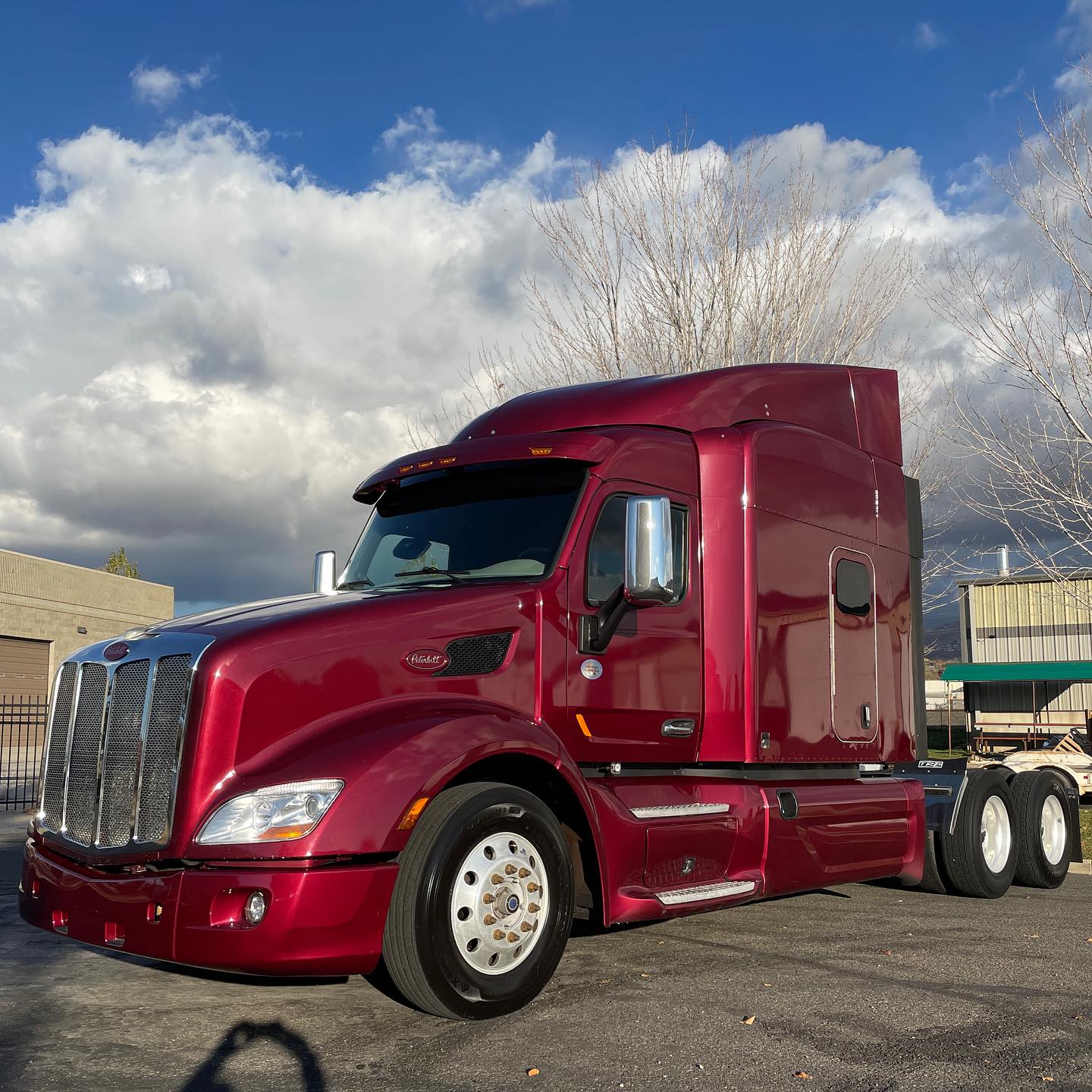 2018 Pete 579. 872k miles. X15... - Big Rig Truck Sales LLC