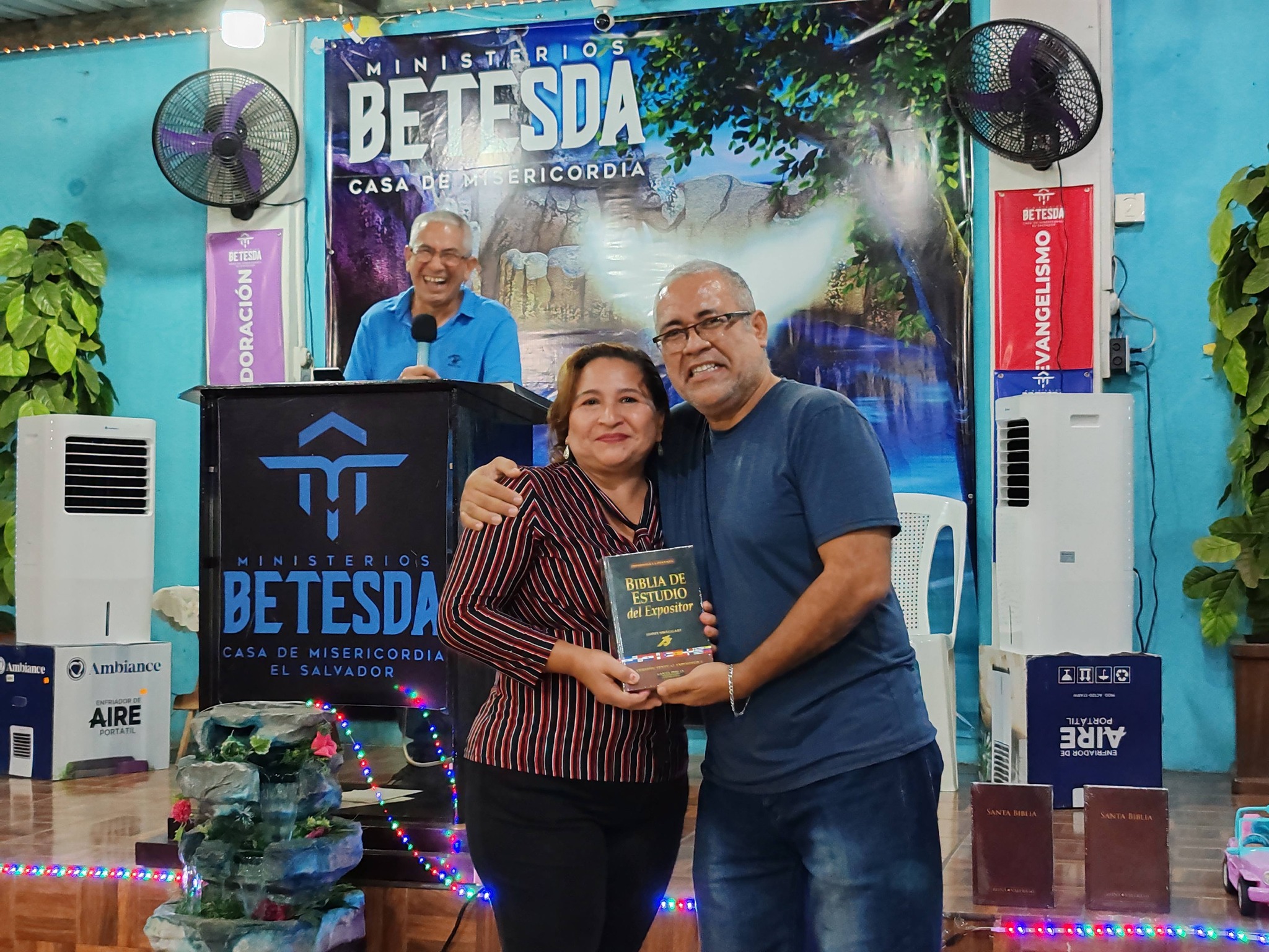 Ministerios Betesda El... - Ministerios Betesda El Salvador