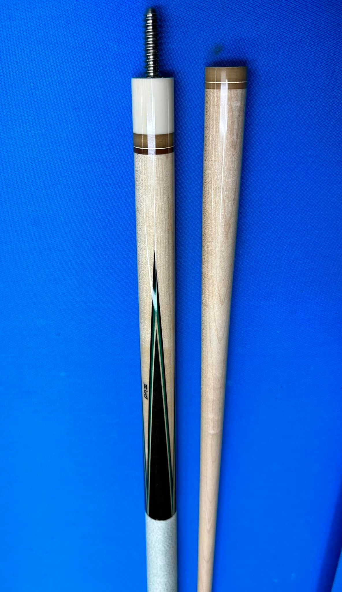 Vintage custom Hoppe cue by Paul Huebler