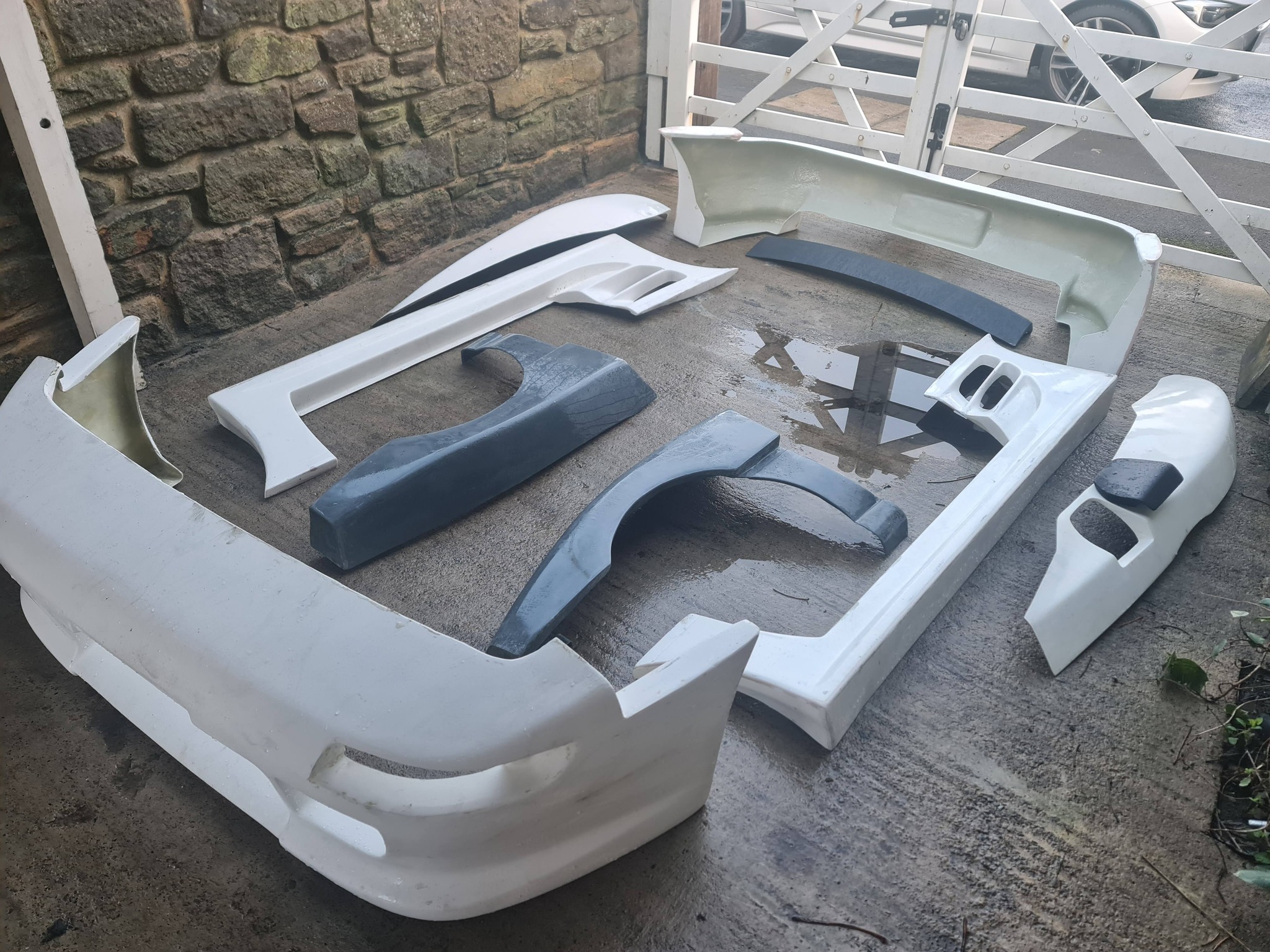 カト太郎EE Revelation850FP 30F 30mm front vented fenders for jzx90 mkii. Release date July 2026
