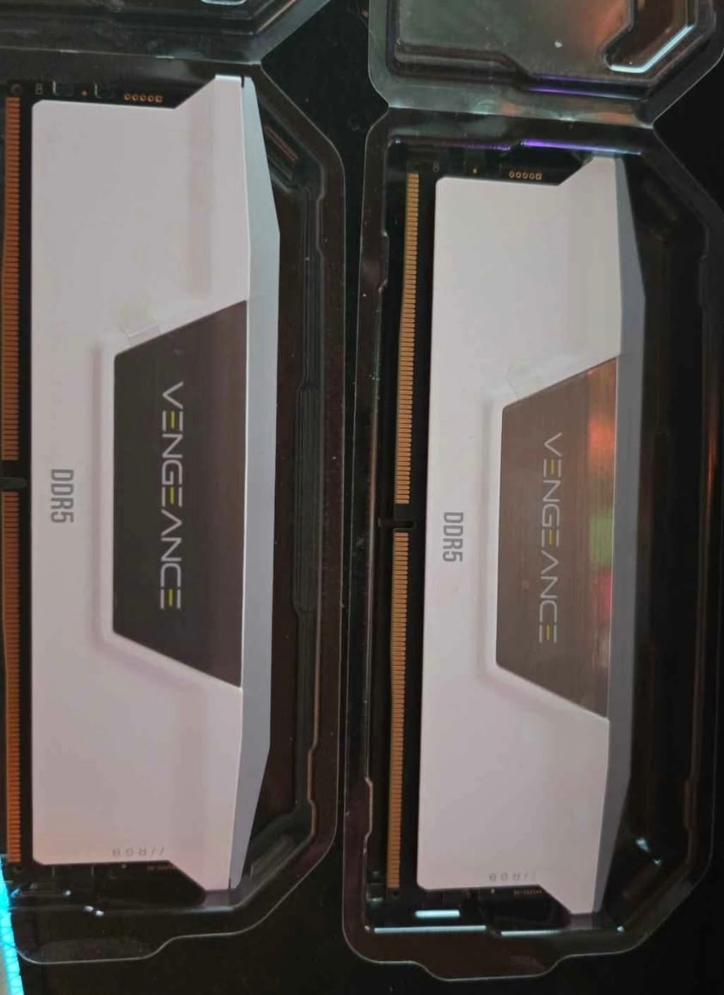 Corsair Vengeance RGB (white) 32GB DDR5 @ 5600Mhz for sale (2x16GB 