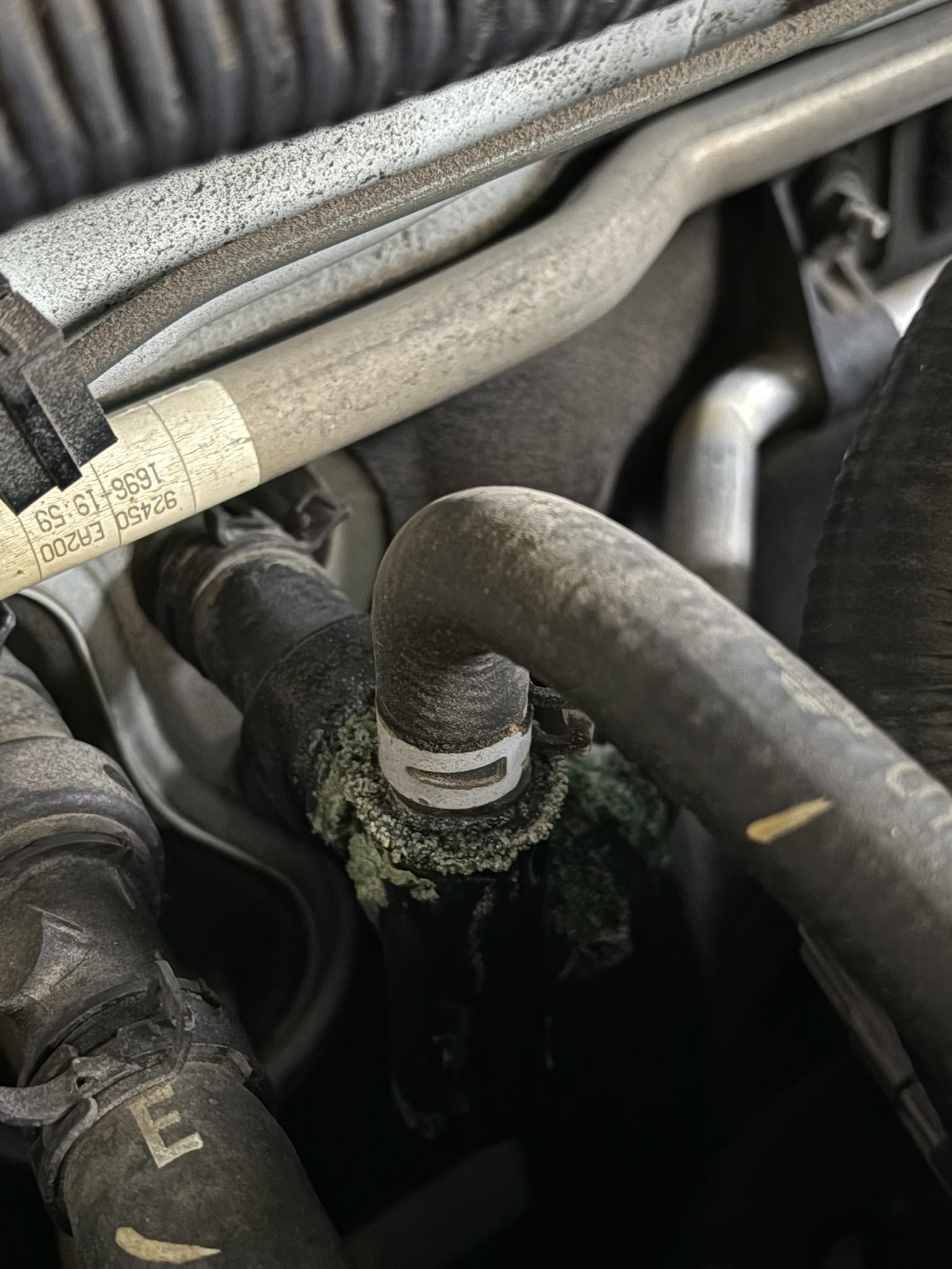 Nissan zd30 engine coolant hose replacement