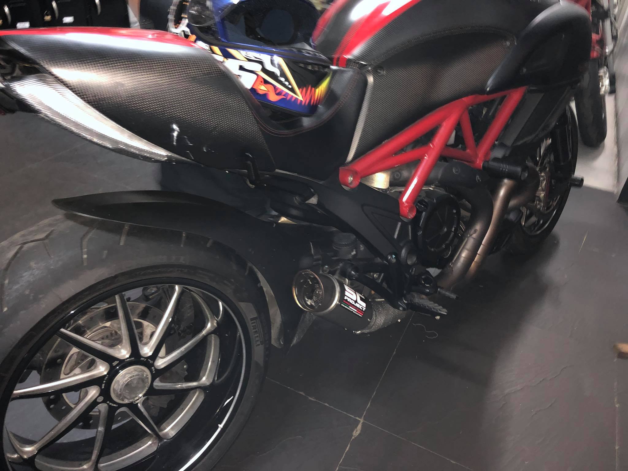 Installed SC project GP style on Ducati diavel carbon!