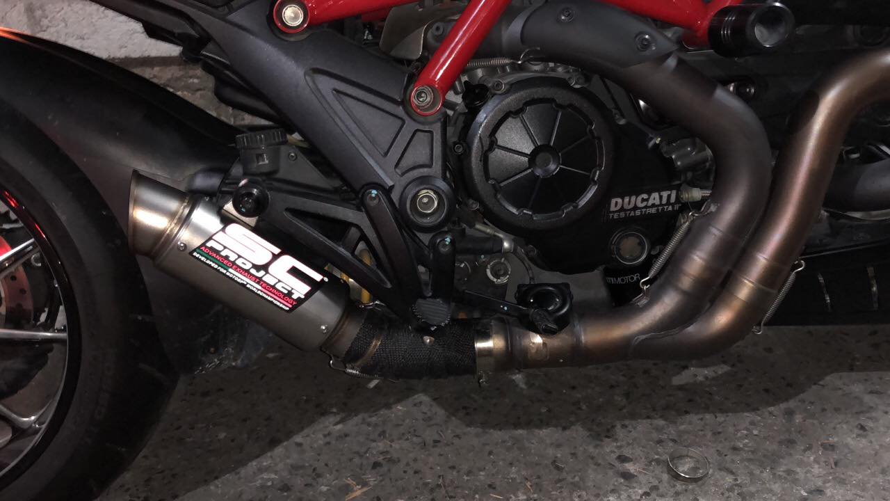 Installed SC project GP style on Ducati diavel carbon!
